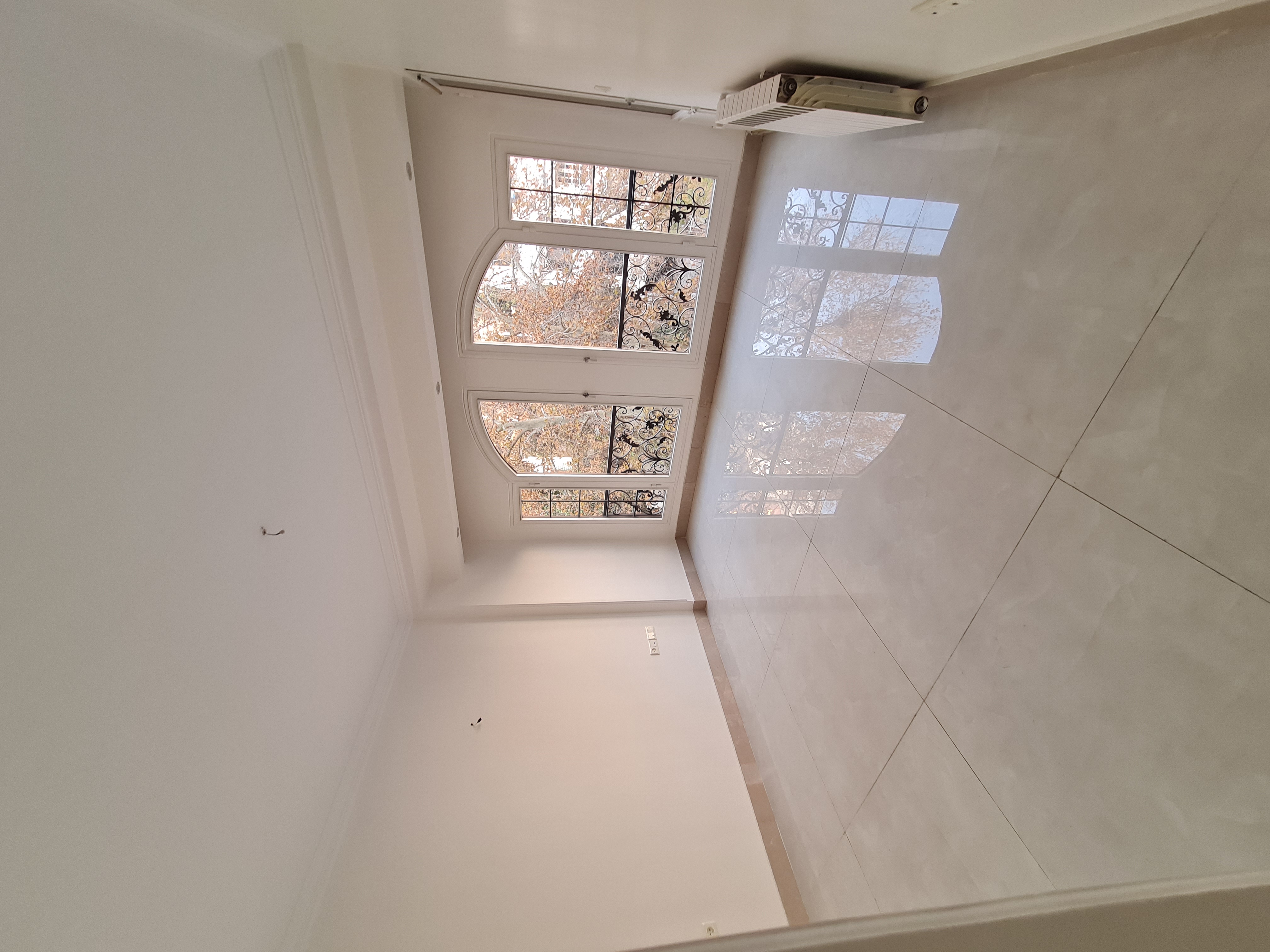 فروش‌ آپارتمان 165 متر تاپ لوکیشن کیکاووس