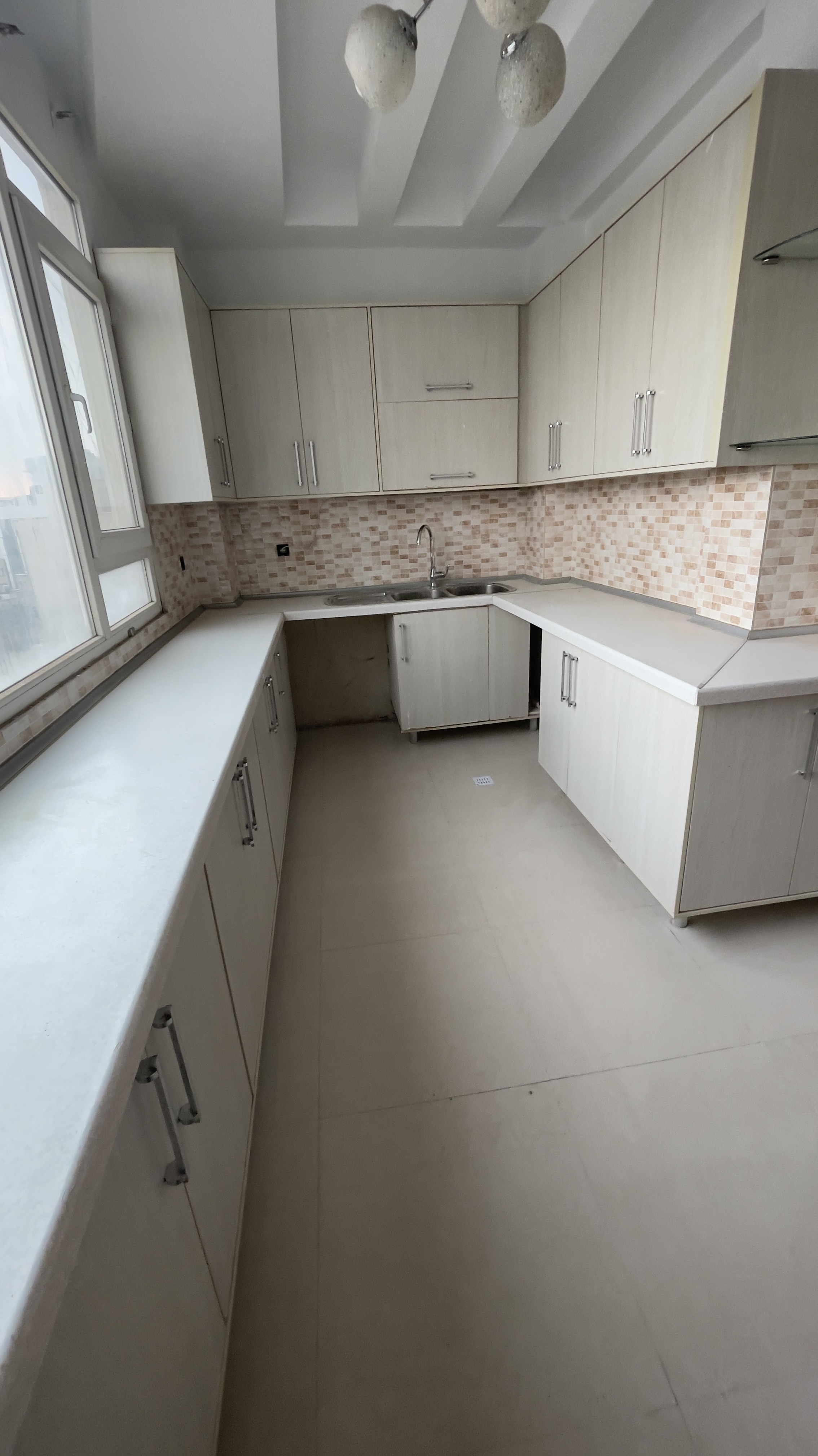 اجاره آپارتمان 115 متر دولت تاپ لوکیشن