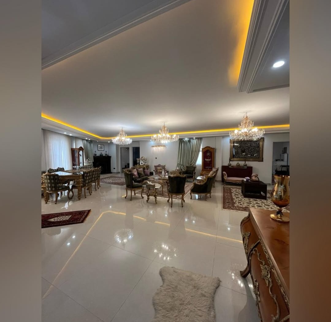فروش آپارتمان 175متر غرق نور پلان تفکیکی