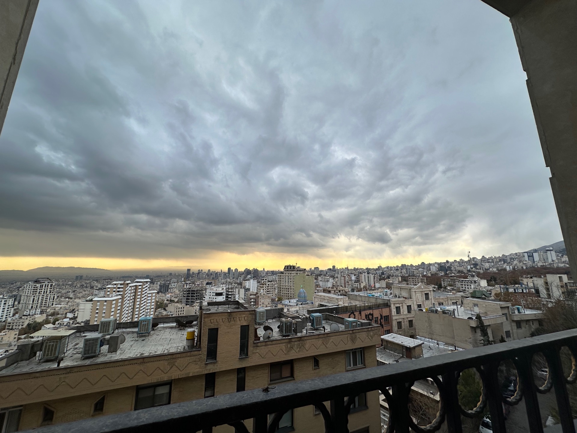 اجاره آپارتمان 335 متری کامرانیه شمالی