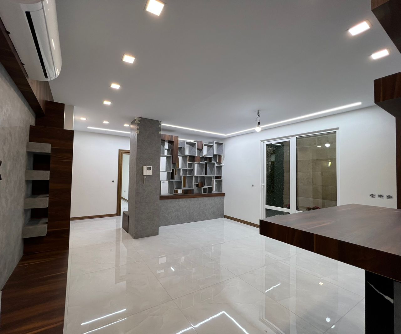 فروش آپارتمان 210متر نیاوران 2پارکینگ