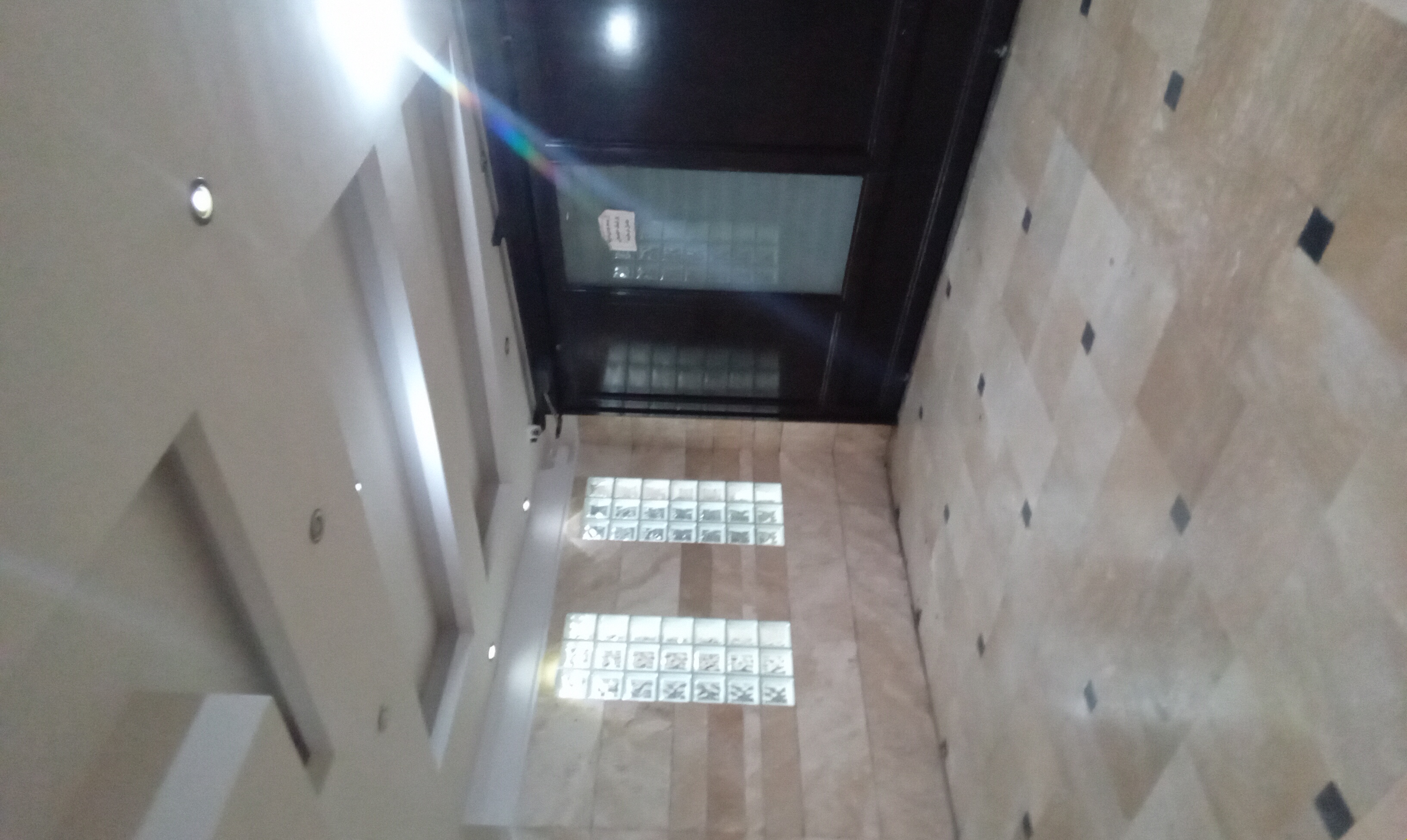 فروش آپارتمان نقلی دوخواب امکانات کامل دولت