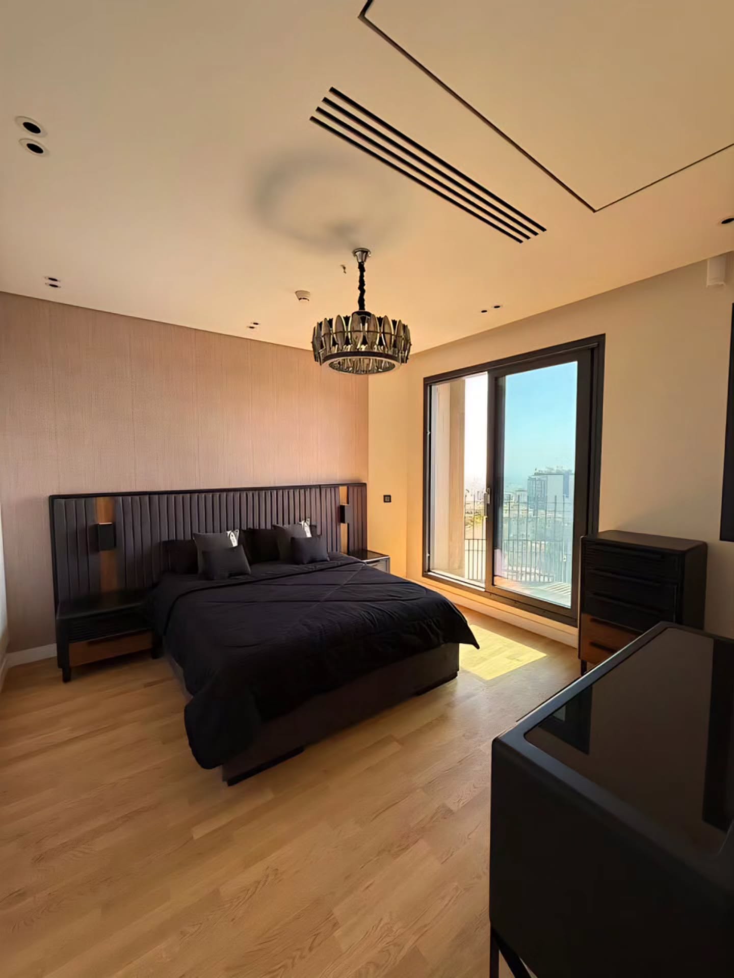 اجاره آپارتمان 180 متر آجودانیه فول مشاعات فول فرنیش