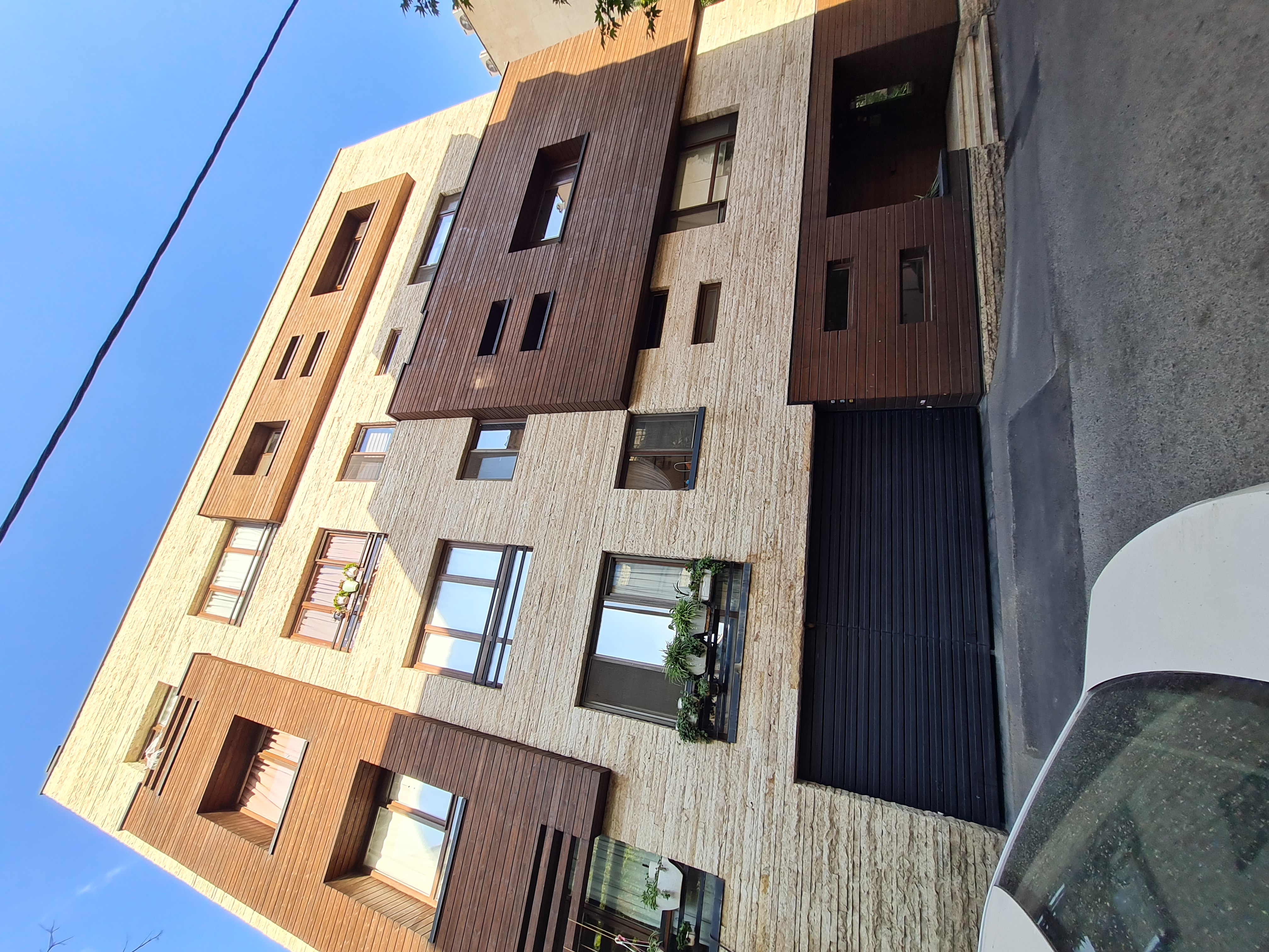 فروش آپارتمان 145 متر تاپ لوکیشن اختیاریه شمالی