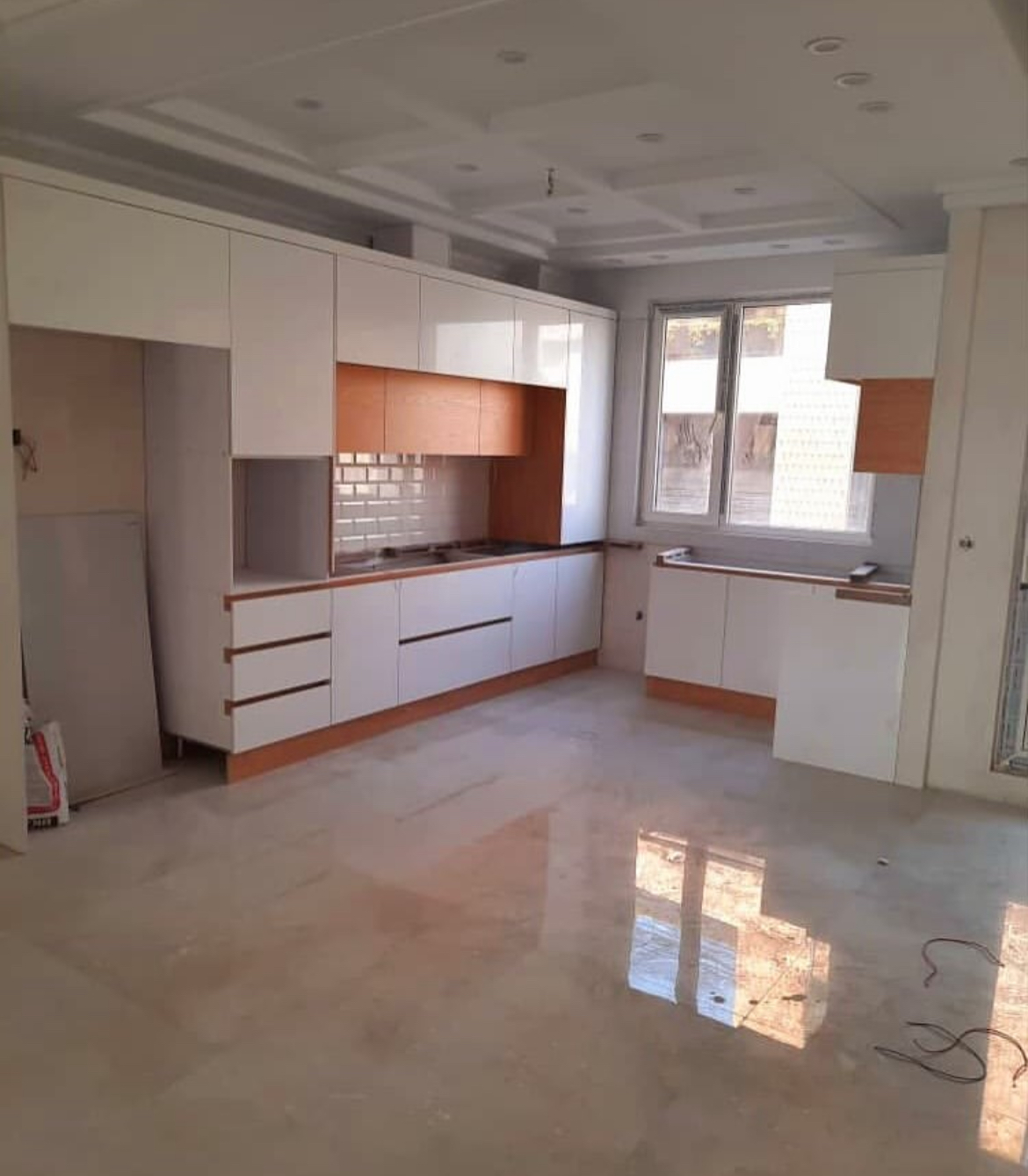 80 متری 2 خواب خوش نقشه فول امکانات