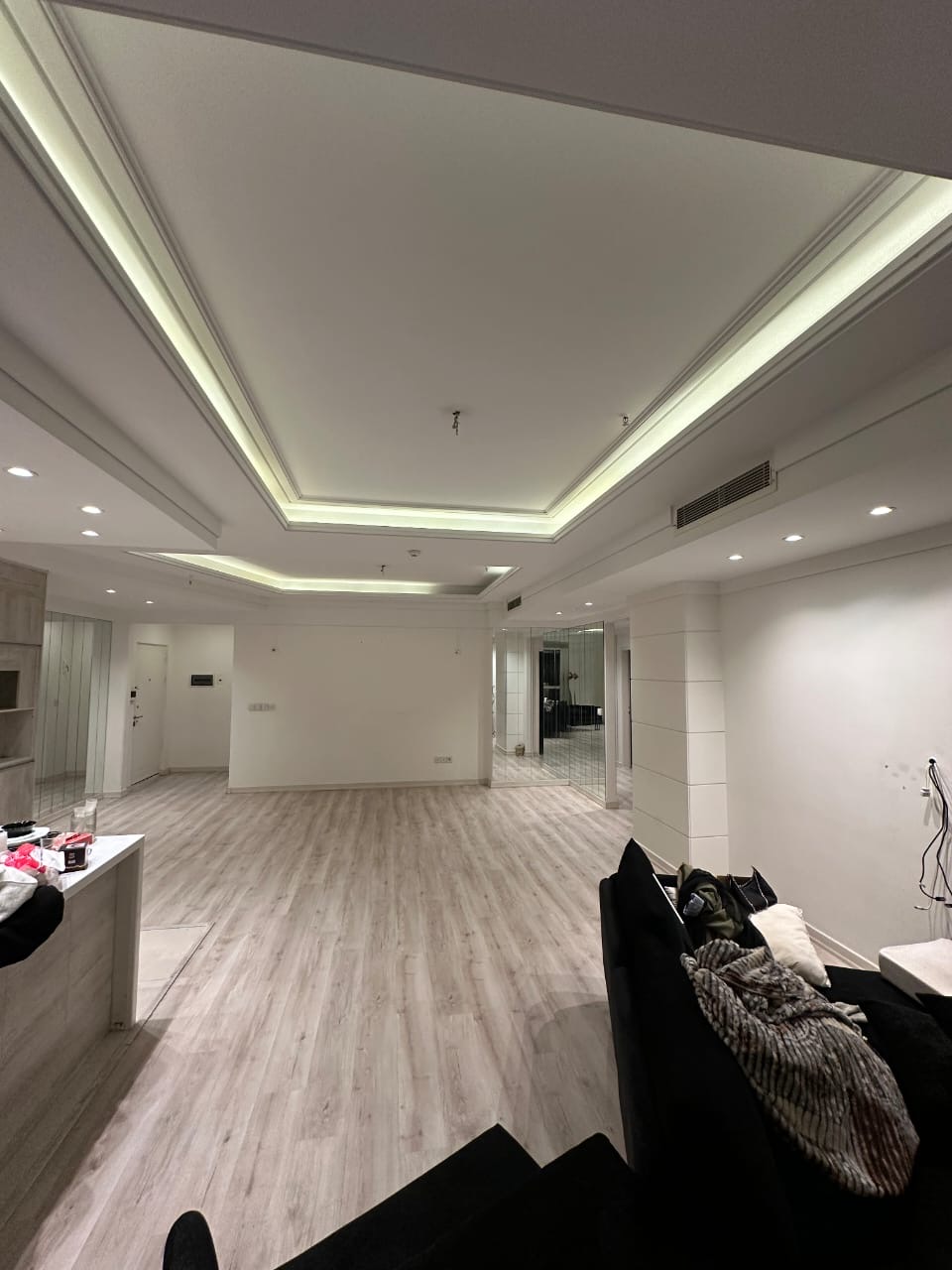 فروش آپارتمان 130 متر جهانتاب تاپ لوکیشن
