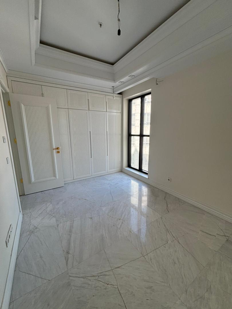 فروش اقدسیه 208 متر اقدسیه لوکیشن دسترسی به پارک و اتوبان مناسب سرمایه گذاری