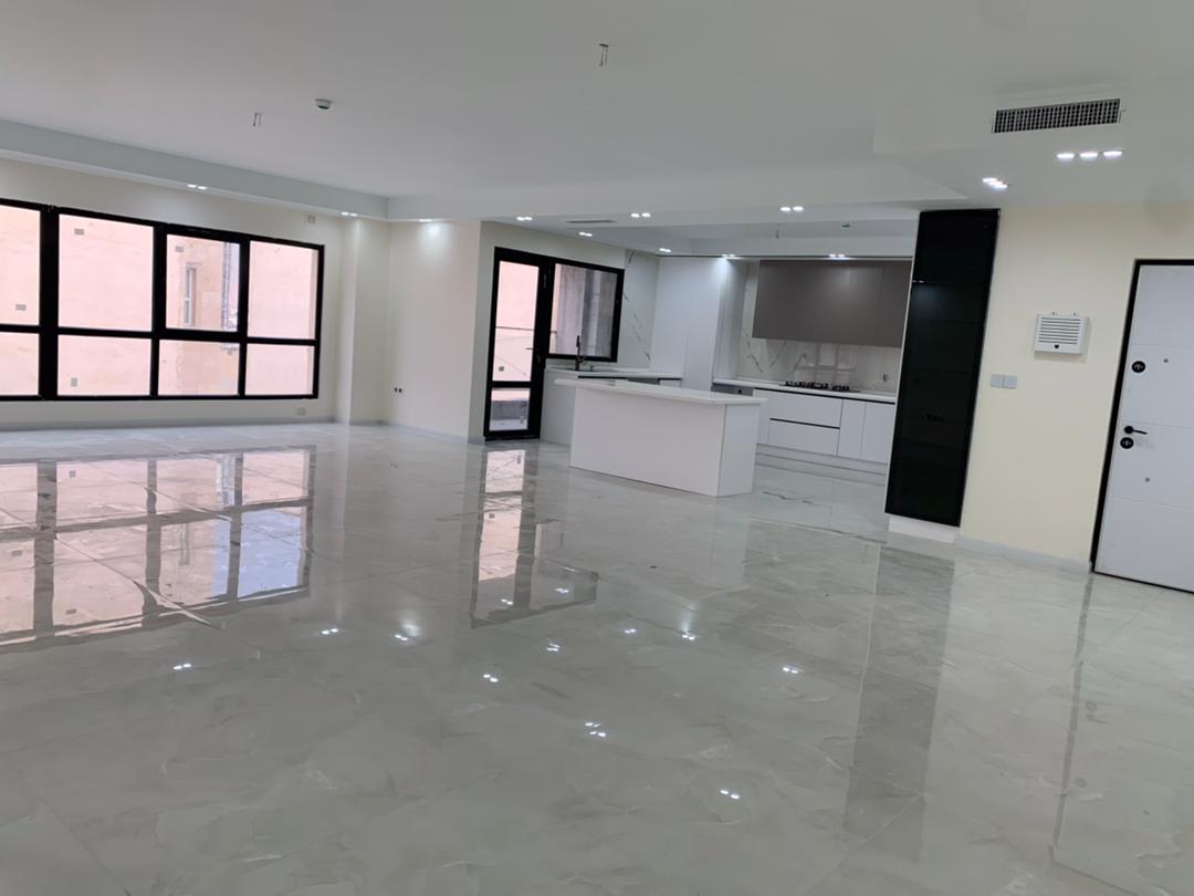 فروش آپارتمان 200متری فرمانیه شرقی