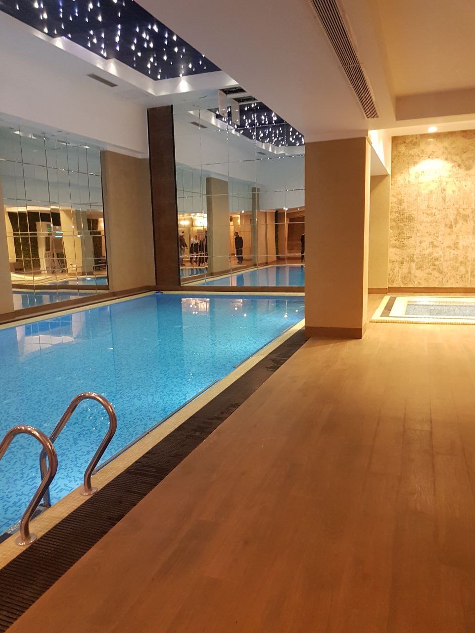 فروش آپارتمان 120 متر سوهانک فول مشاعات