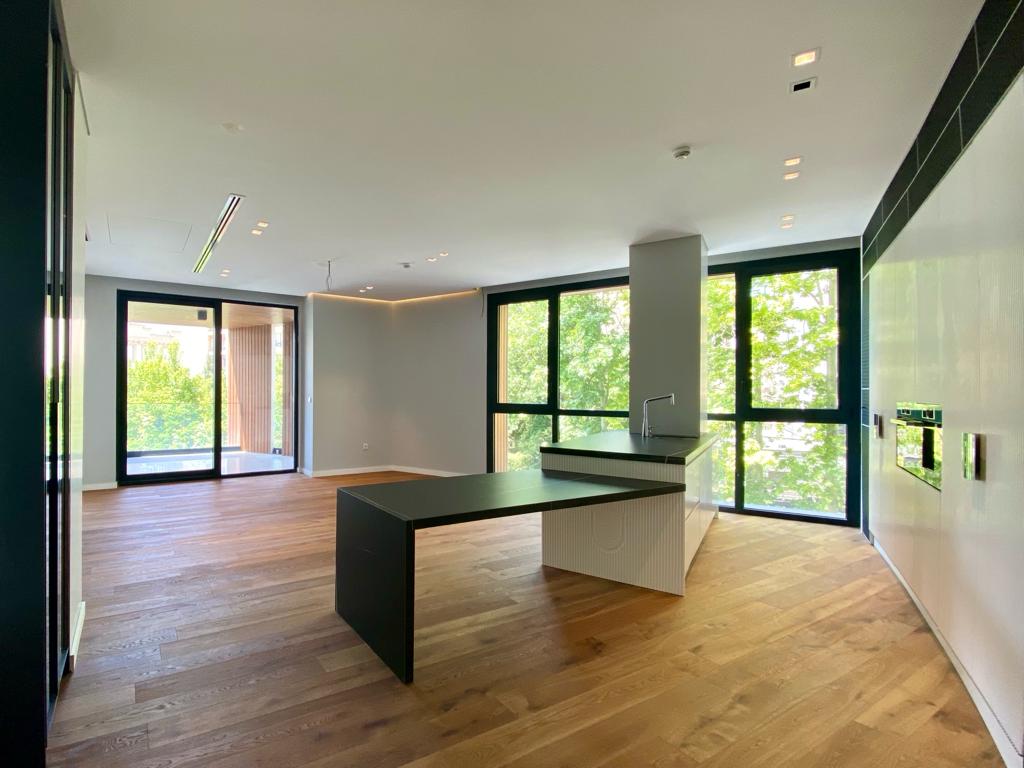 فروش آپارتمان 370متر  4خواب سپند سام رزیدنس