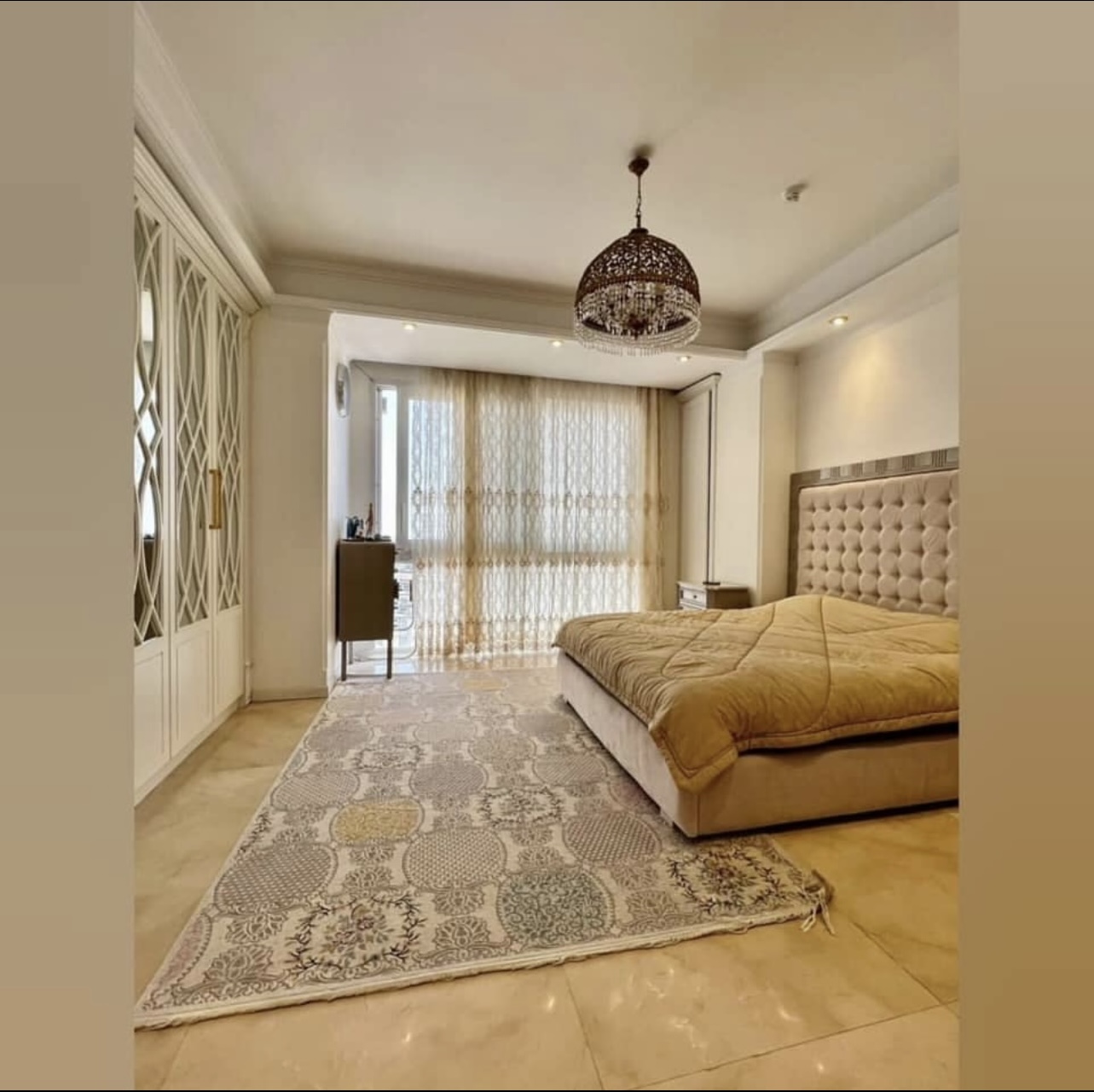 فروش آپارتمان نیاوران 200 متر کلاسیک