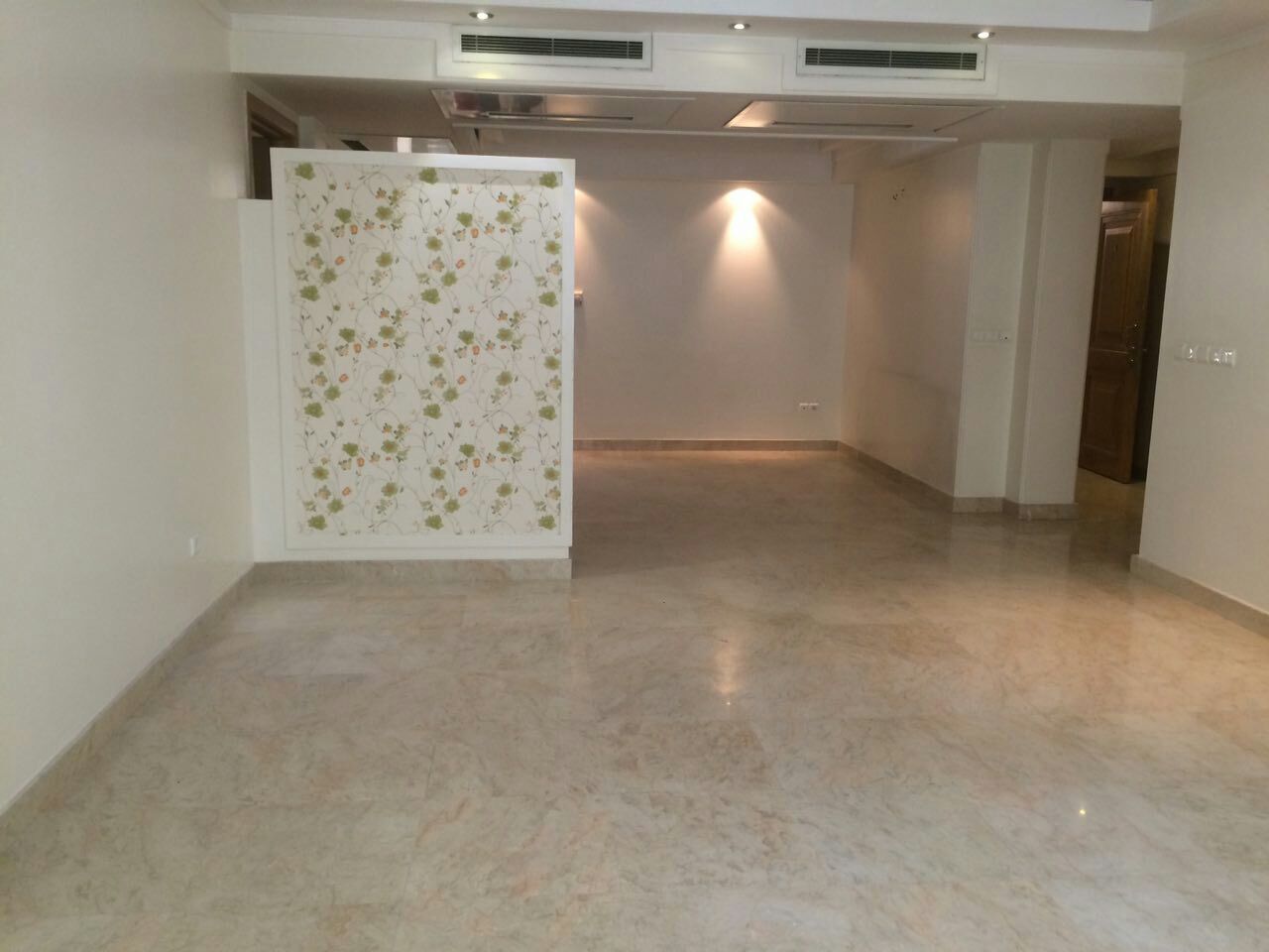 اجاره آپارتمان 120 متر نیاوران تاپ لوکیشن