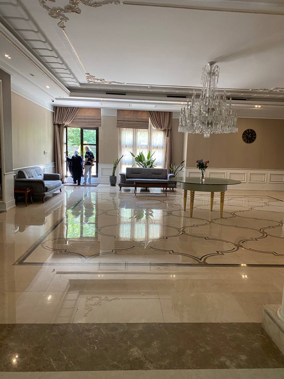 فروش آپارتمان 234متری نوساز در نیاوران 2پارکینگه ویودار