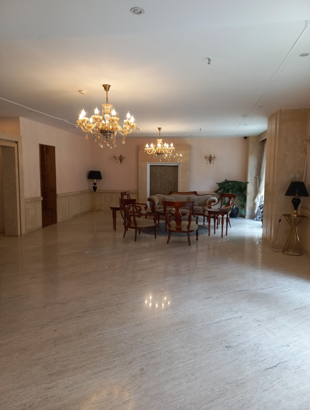 اجاره آپارتما‌ن 131 متر دروس 3 خواب فول امکانات