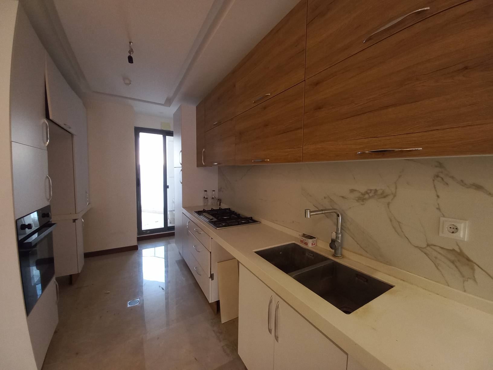 فروش آپارتمان 95 متر فرمانیه غربی تاپ لوکیشن