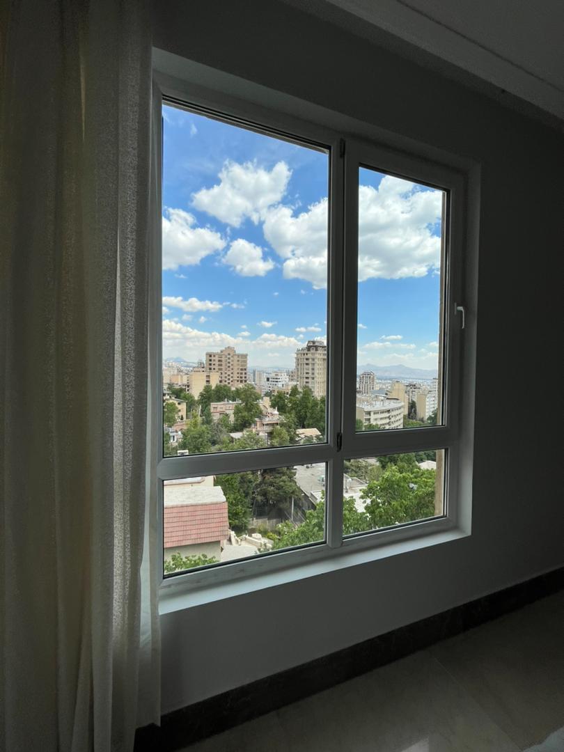 فروش آپارتمان 219 متر نیاوران کلیدنخورده نور فوق العاده