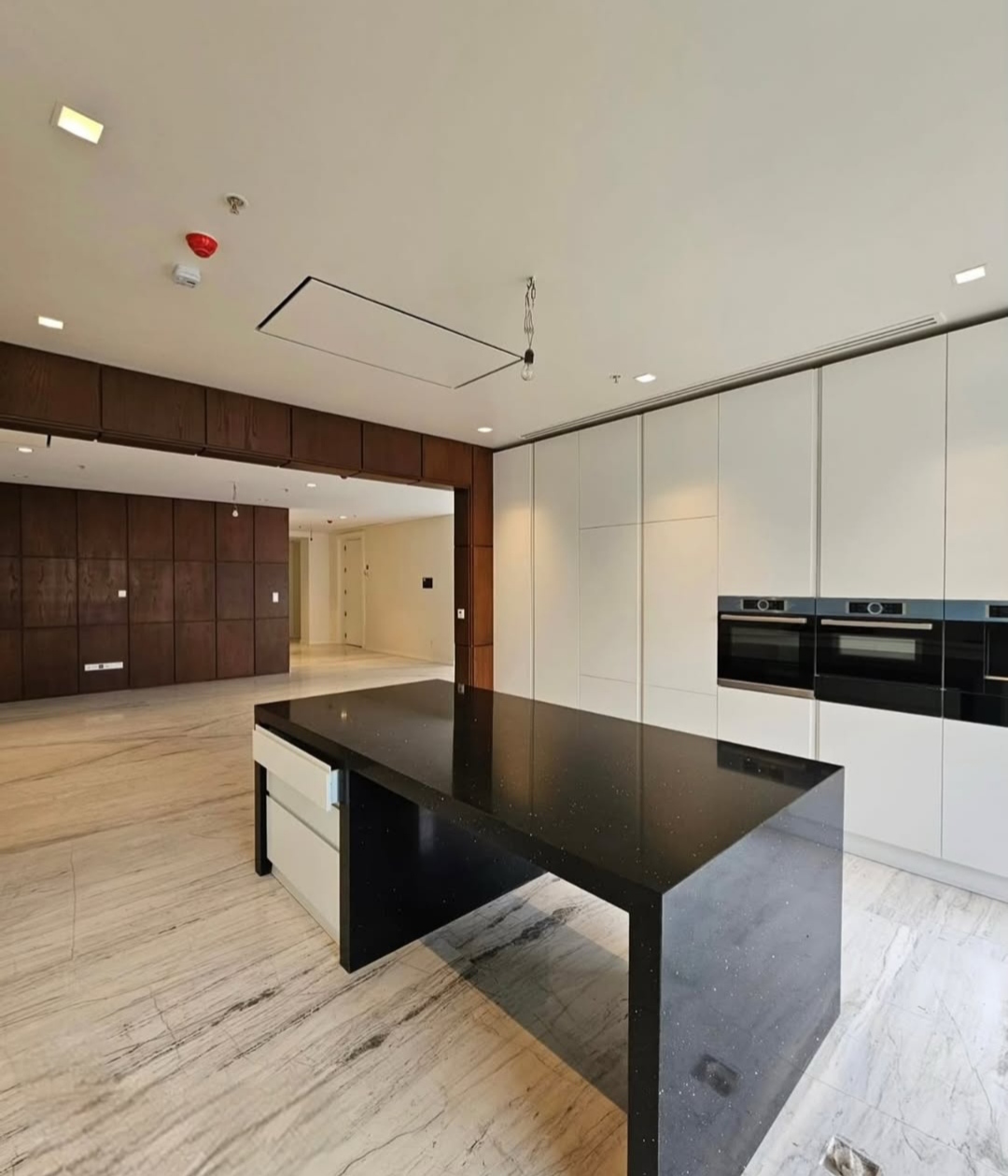 اجاره آپارتمان 280متری در نیاوران