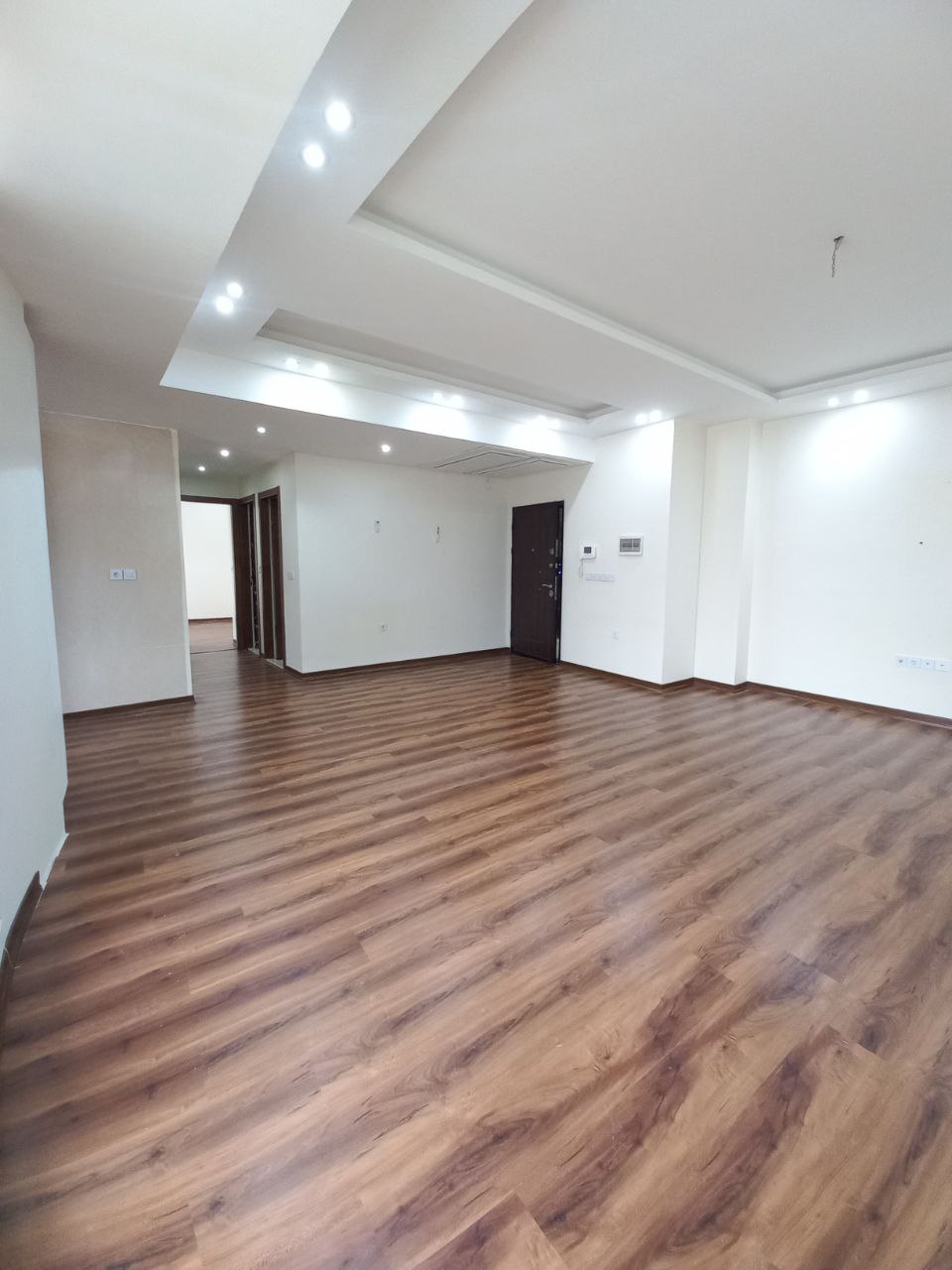اجاره آپارتمان 120متر دولت فول 2 پارکینگ