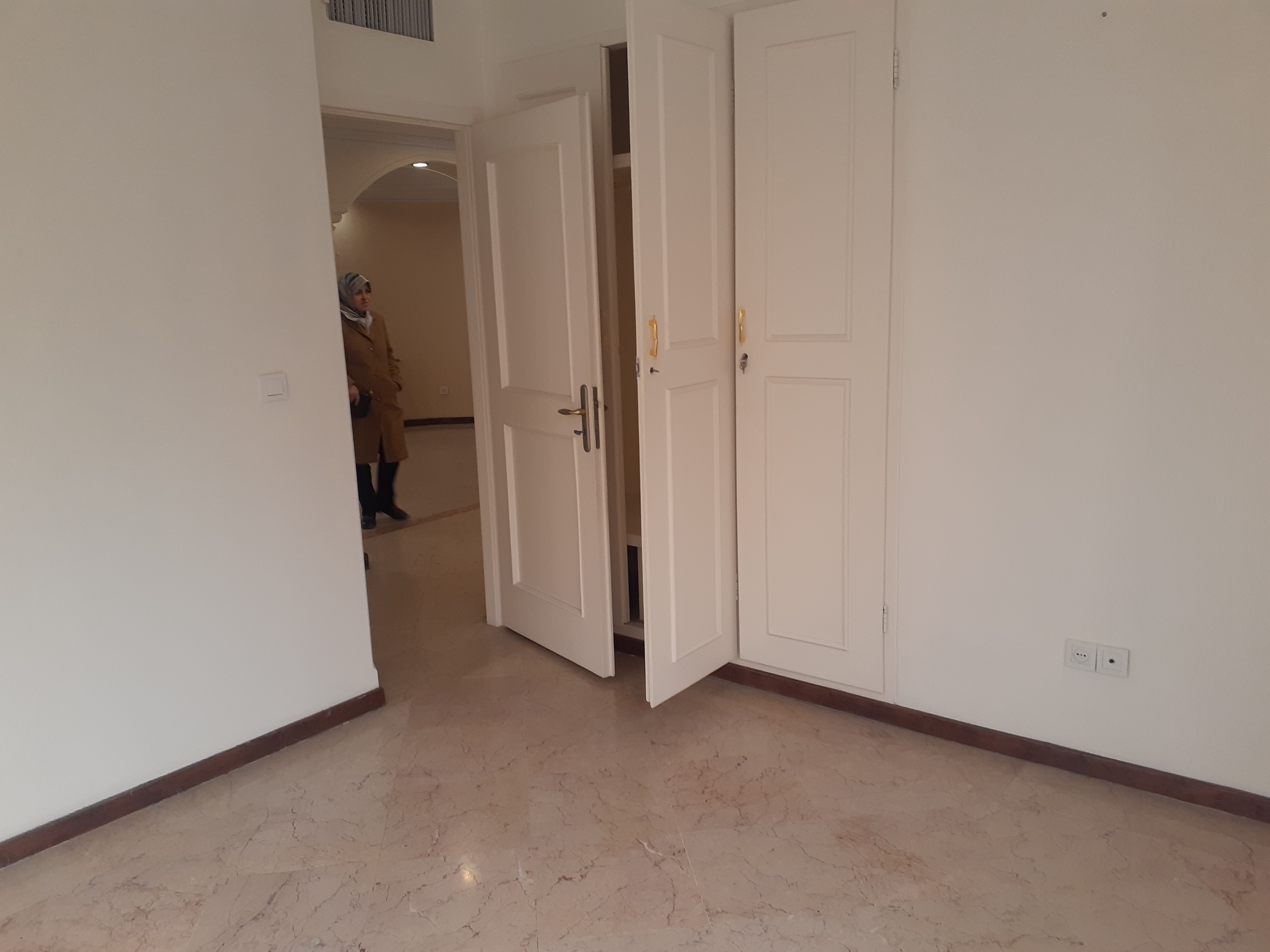 فروش آپارتمان 150 متر دروس تاپ لوکیشن