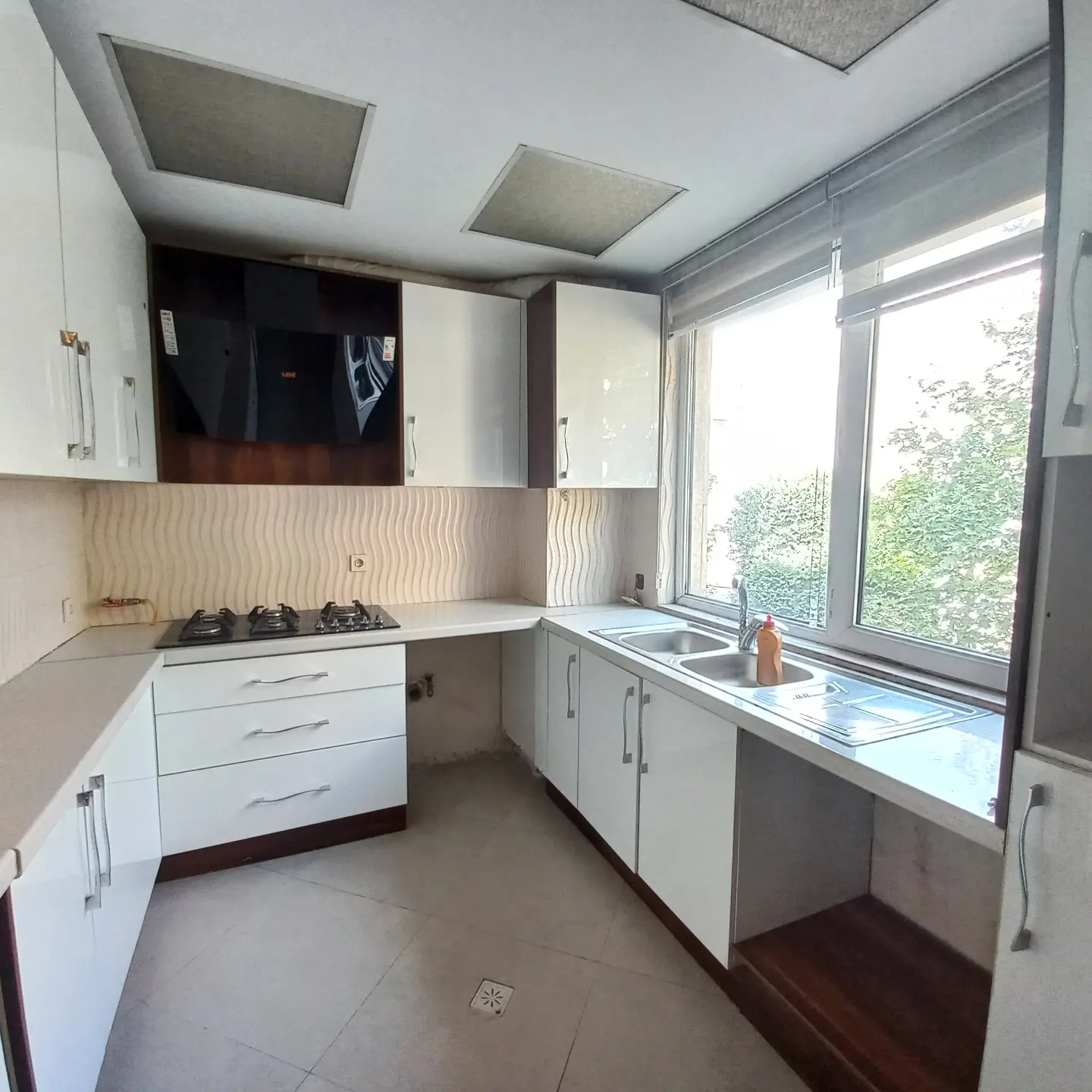 فروش آپارتمان 80 متر هروی