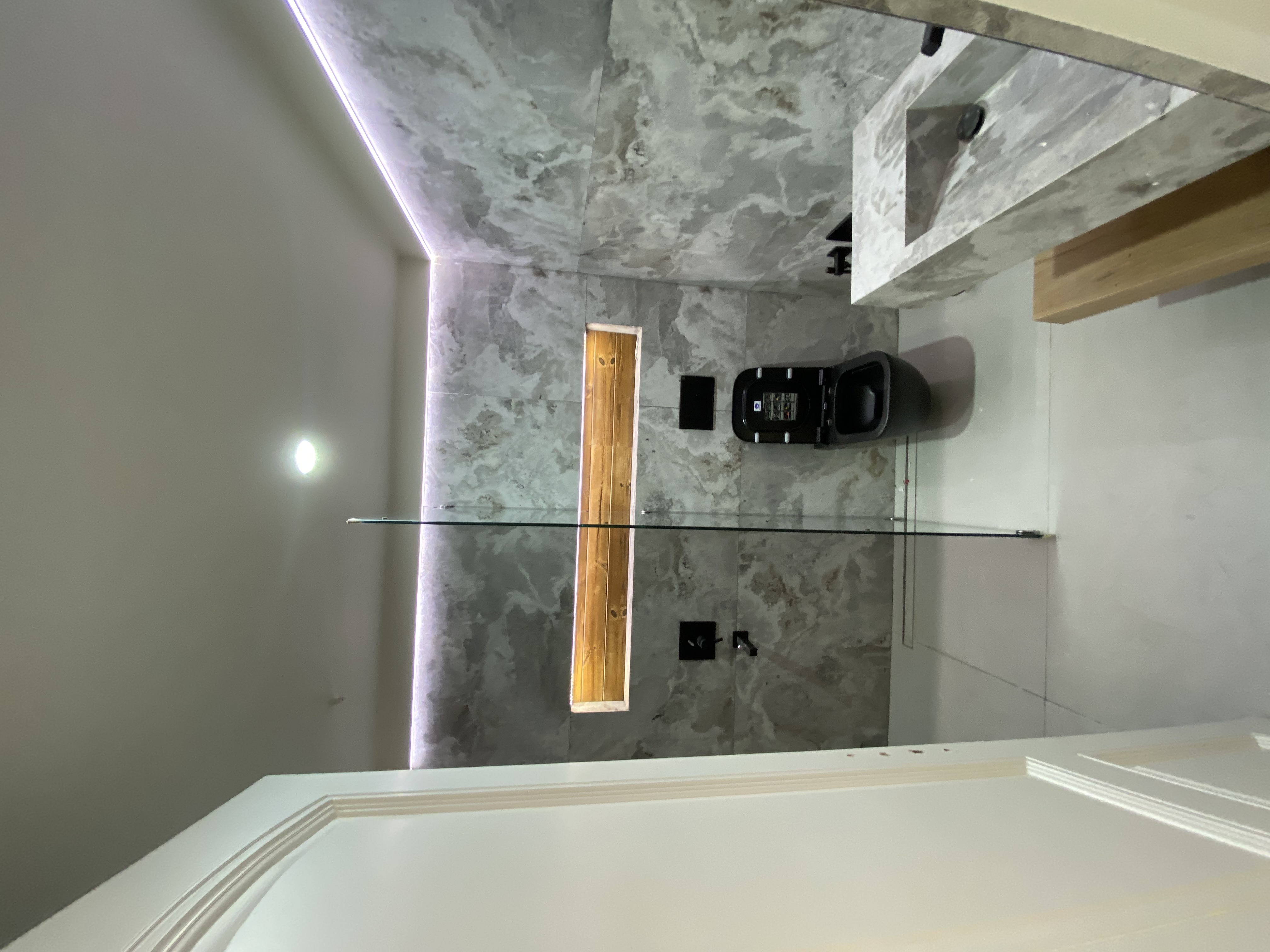 فروش اپارتمان 180متر گلستان شمالی یک مستر