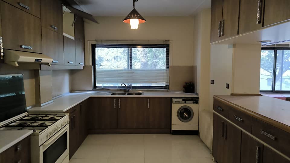 اجاره آپارتمان 255 متر دربند غرق نور