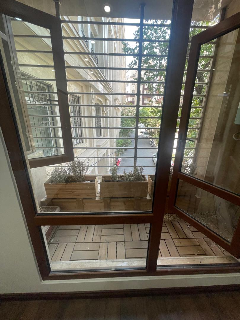 فروش آپارتمان 100متر اندرزگو مناسب سرمایه گذاری