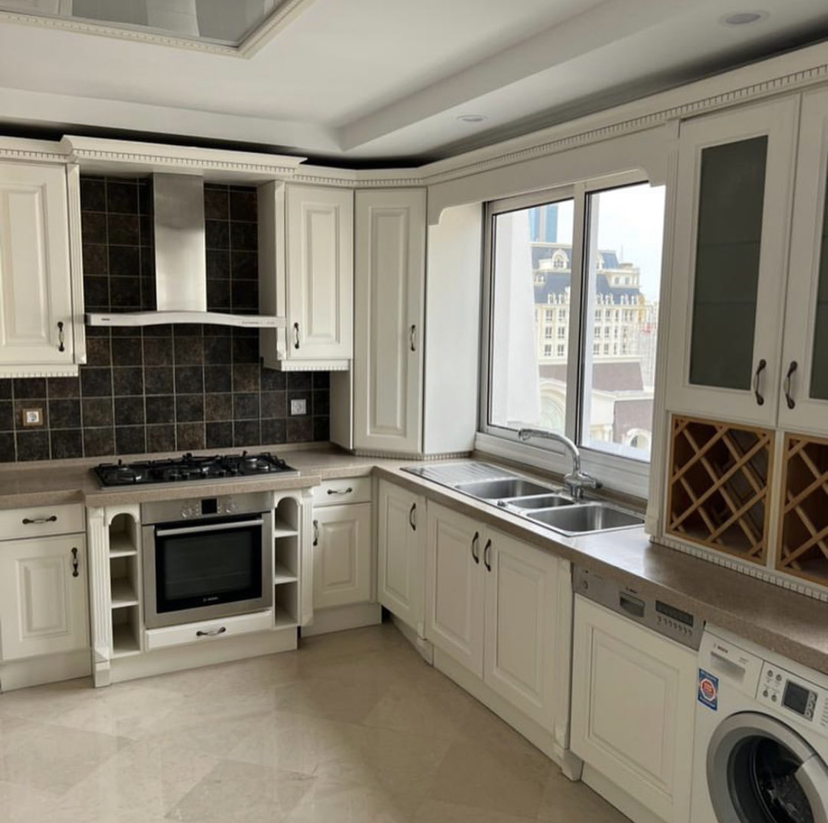 فروش آپارتمان  200متر نیاوران 3خواب ویو شهر