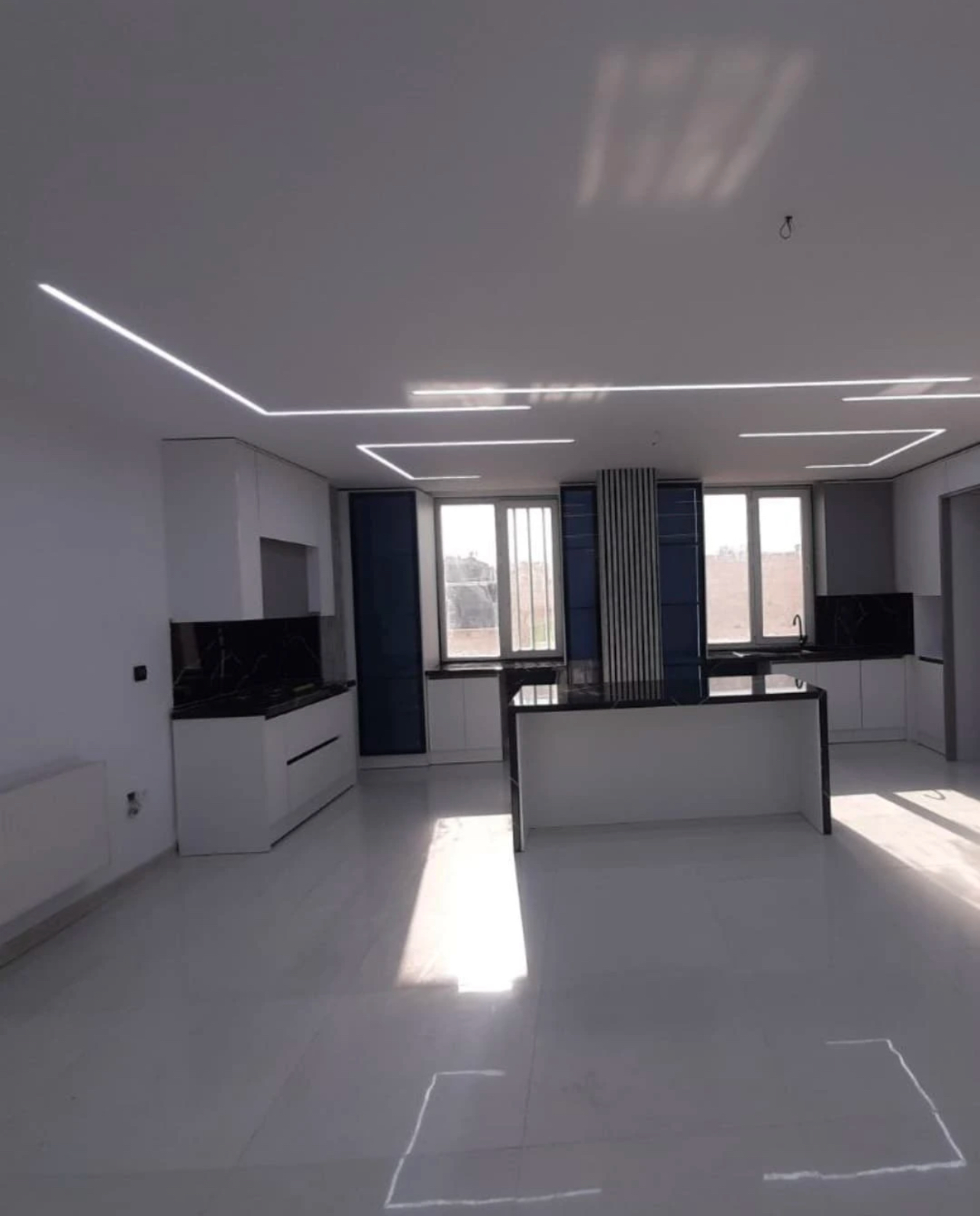 فروش 133 متر آپارتمان تاپ لوکیشن غرق نور مستقیم لوکس