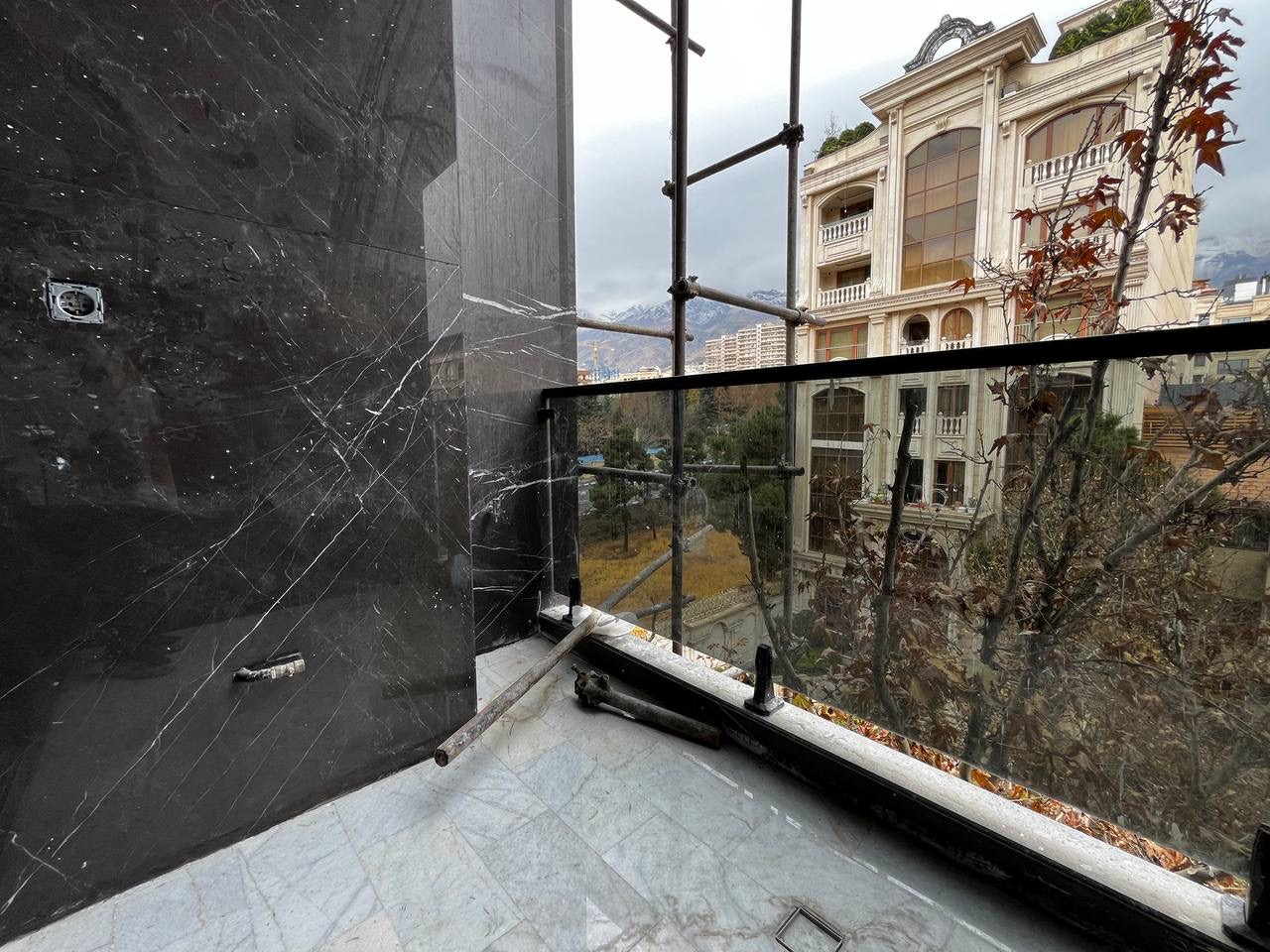 فروش آپارتمان 150 متر آجودانیه 2 مستر فول مشاعات