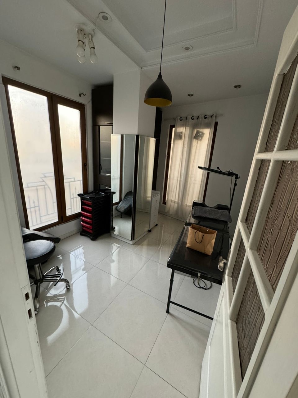 اجاره ادرای 70 متر اندرزگو