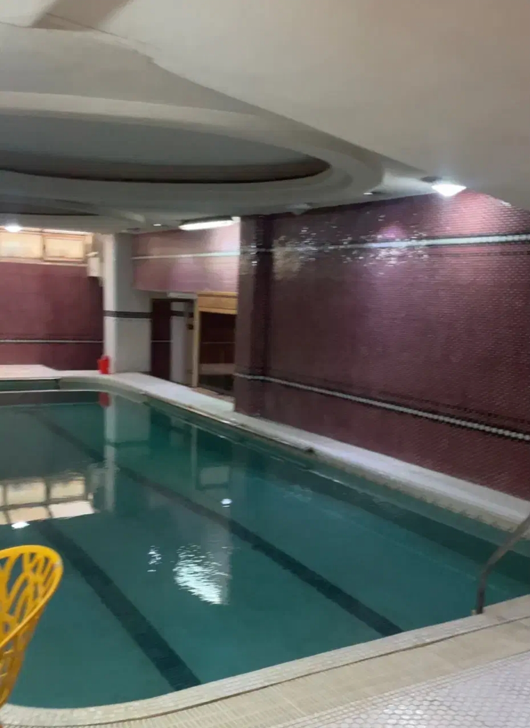 فروش آپارتمان در دزاشیب 140متر تاپ لوکیشن عمار