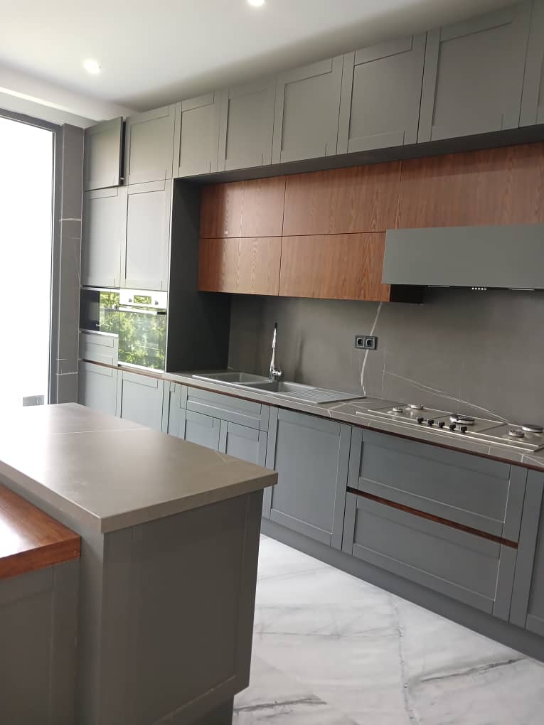 اجاره اپارتمان 300متری  تاپ لوکیشن  مدرن