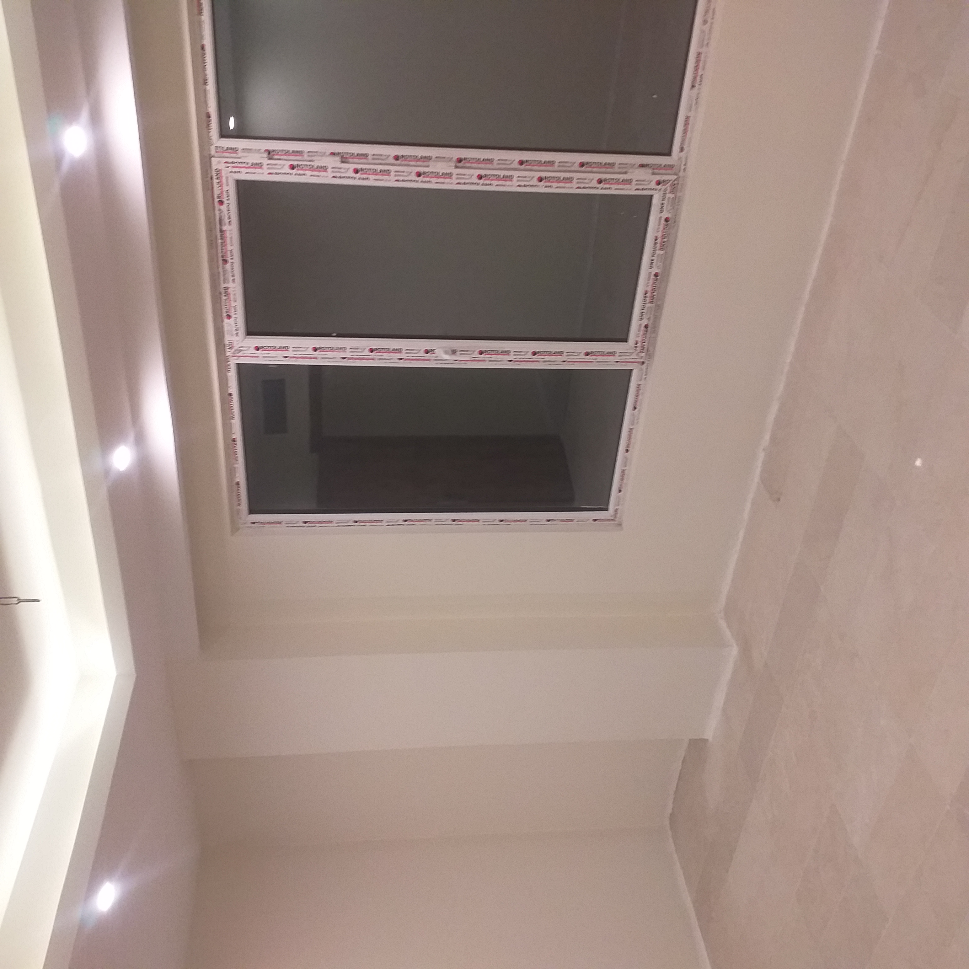 رهن آپارتمان 190 متری/ سه خواب/کلیدنخورده/4 پارکینگ