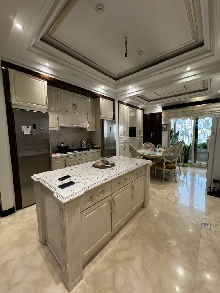 فروش پنت هاوس 250 متر فرمانیه تاپ