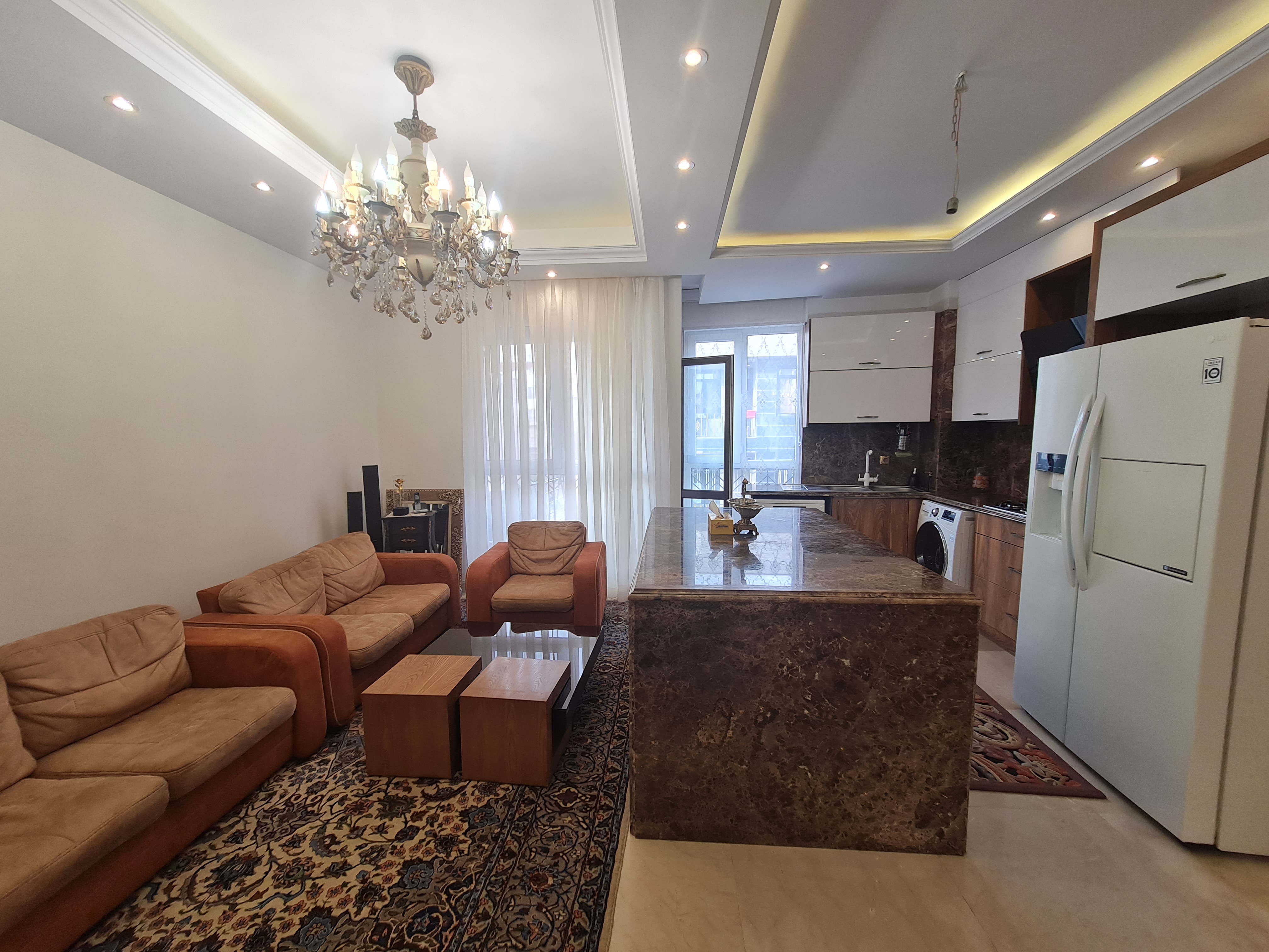 فروش آپارتمان 100 متر دروس غرق نور