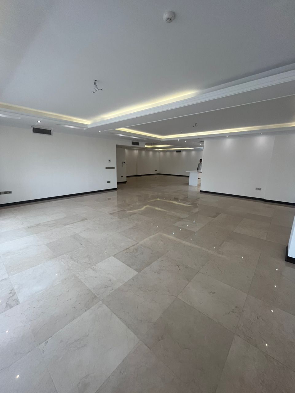 اجاره آپارتمان 305متر هروی فول امکانات