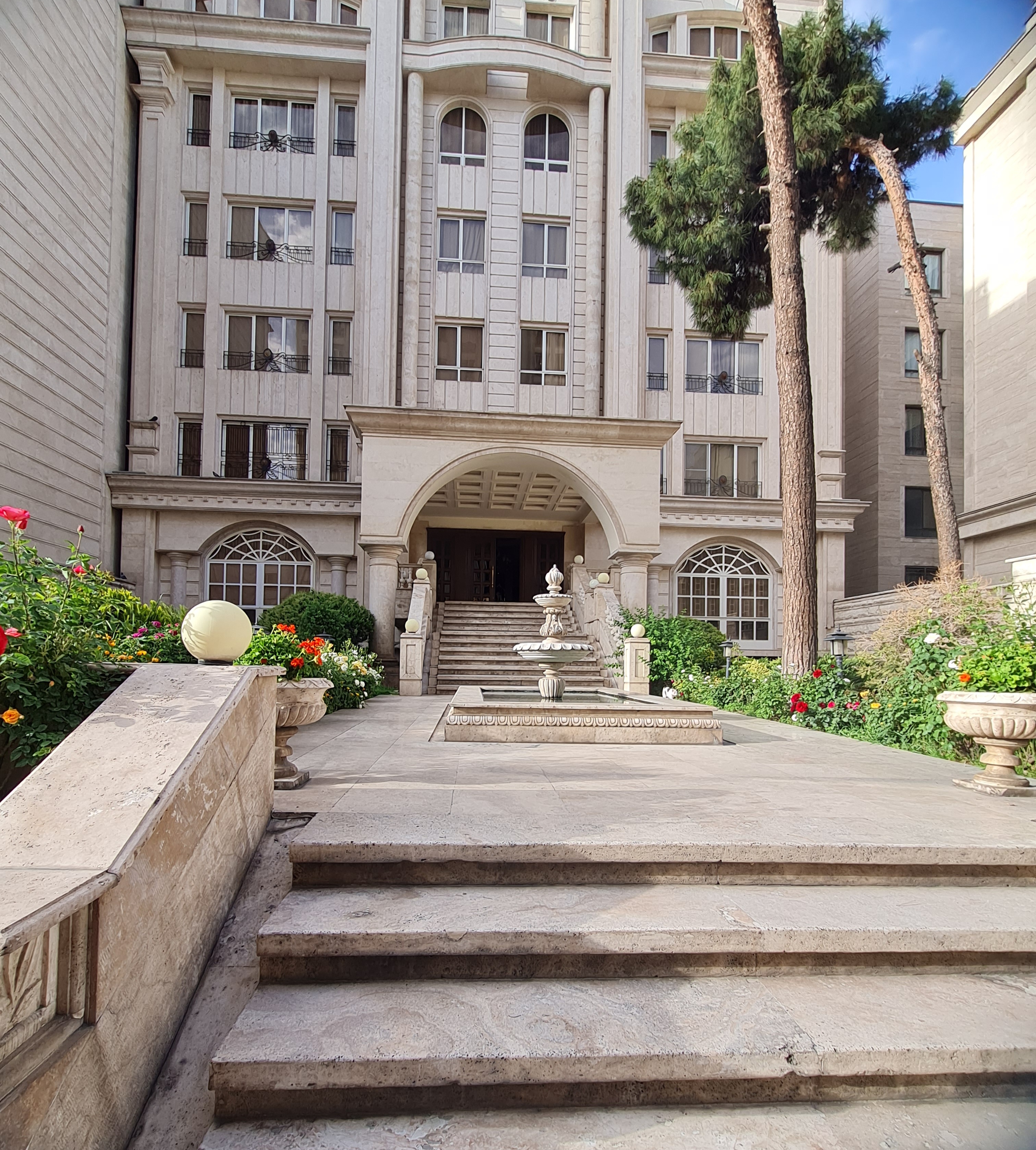 فروش آپارتمان 115 متر دروس اعیان نشین