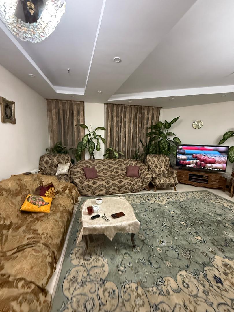 اجاره اپارتمان 135 متری با نور گیر عالی