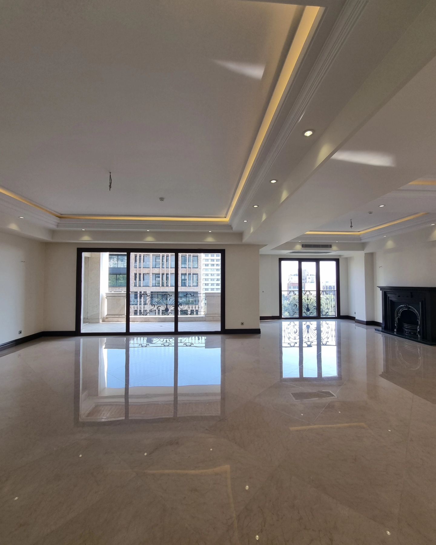 فروش آپارتمان 280 متر فرمانیه شرقی