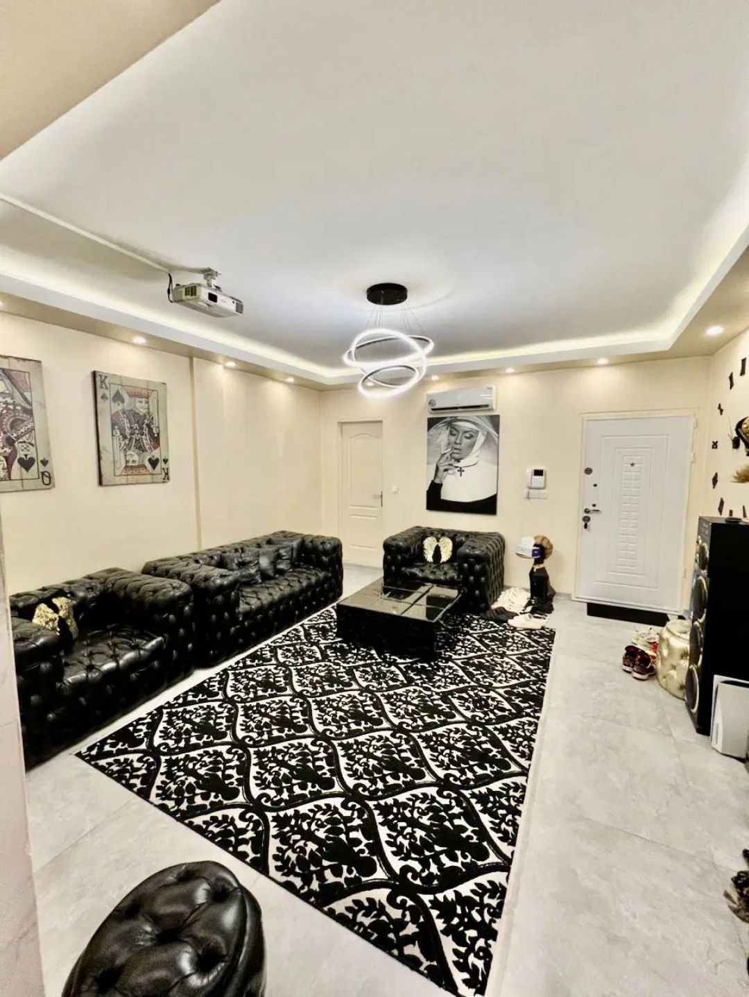 رهن و اجاره آپارتمان 55متری 1 خوابه فول امکانات