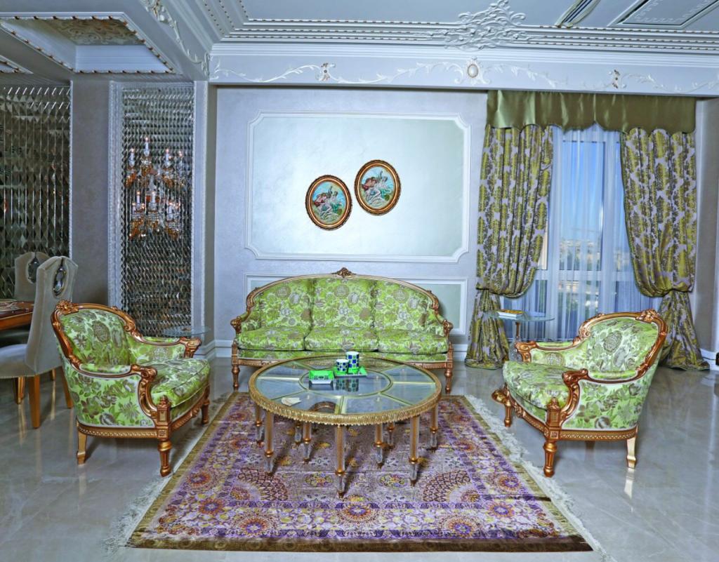 فروش آپارتمان 149 متر نارمک 3 خواب 6 واحد کلید نخورده یکجا
