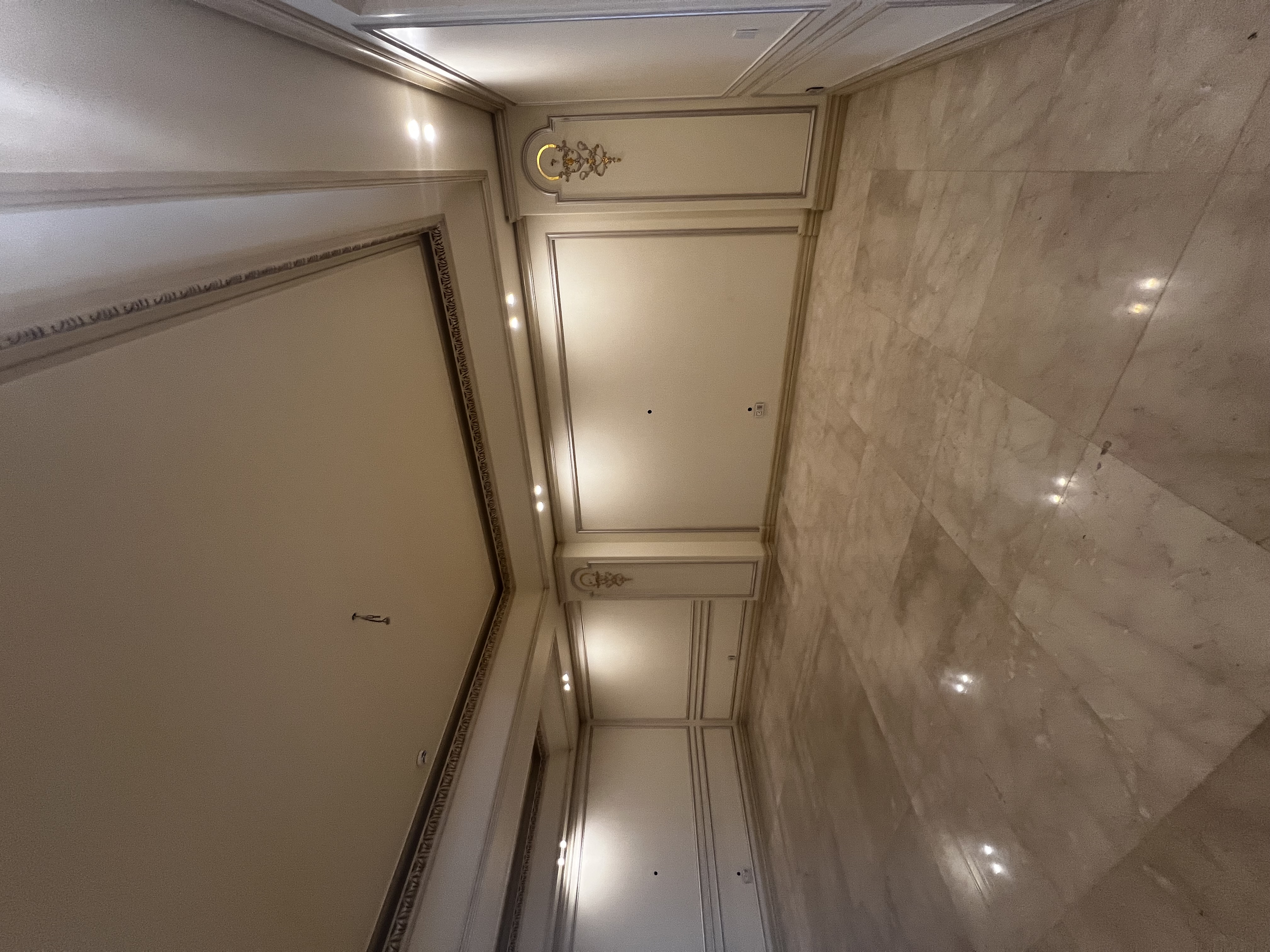 فروش 281 متر آپارتمان قلب دروس اکازیون