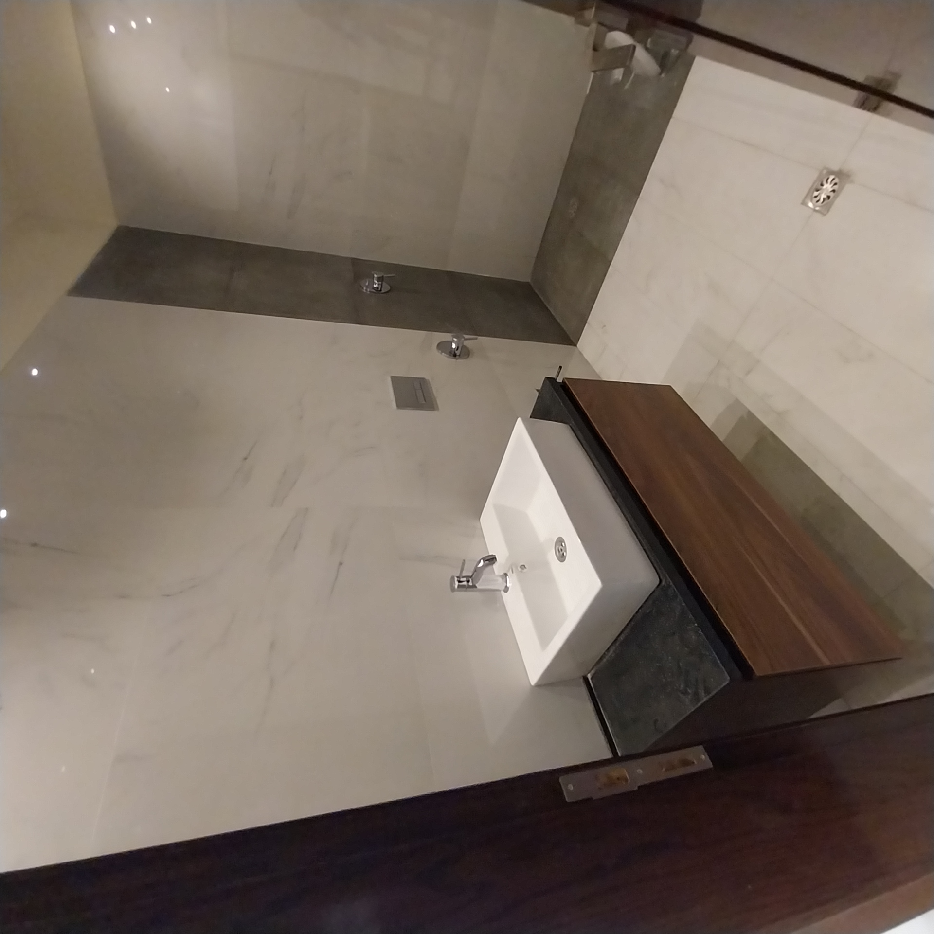 اجاره آپارتمان 145 متری نیاوران