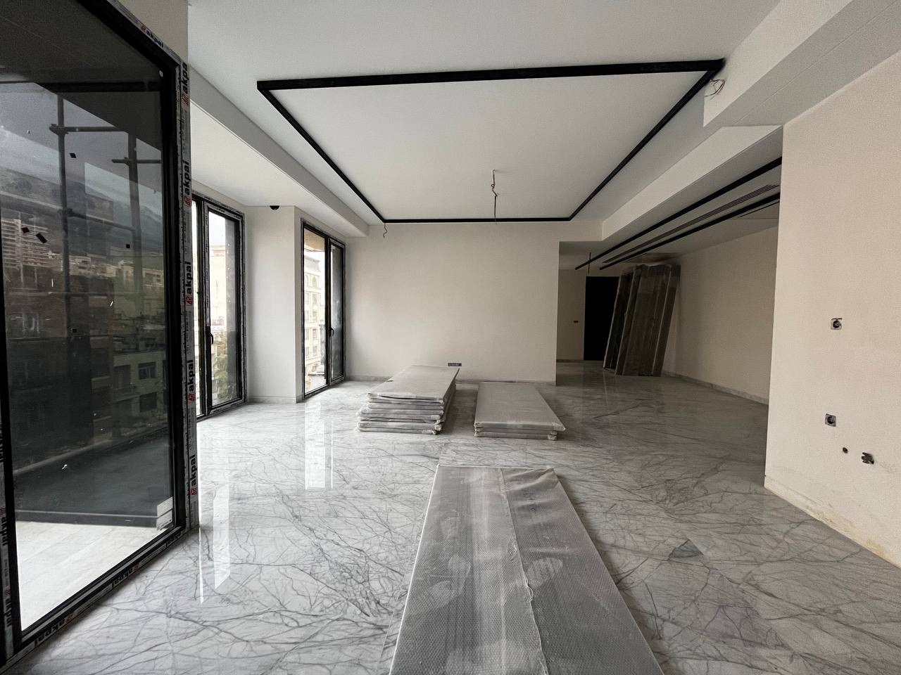 فروش آپارتمان 150متر آجودانیه 3خواب