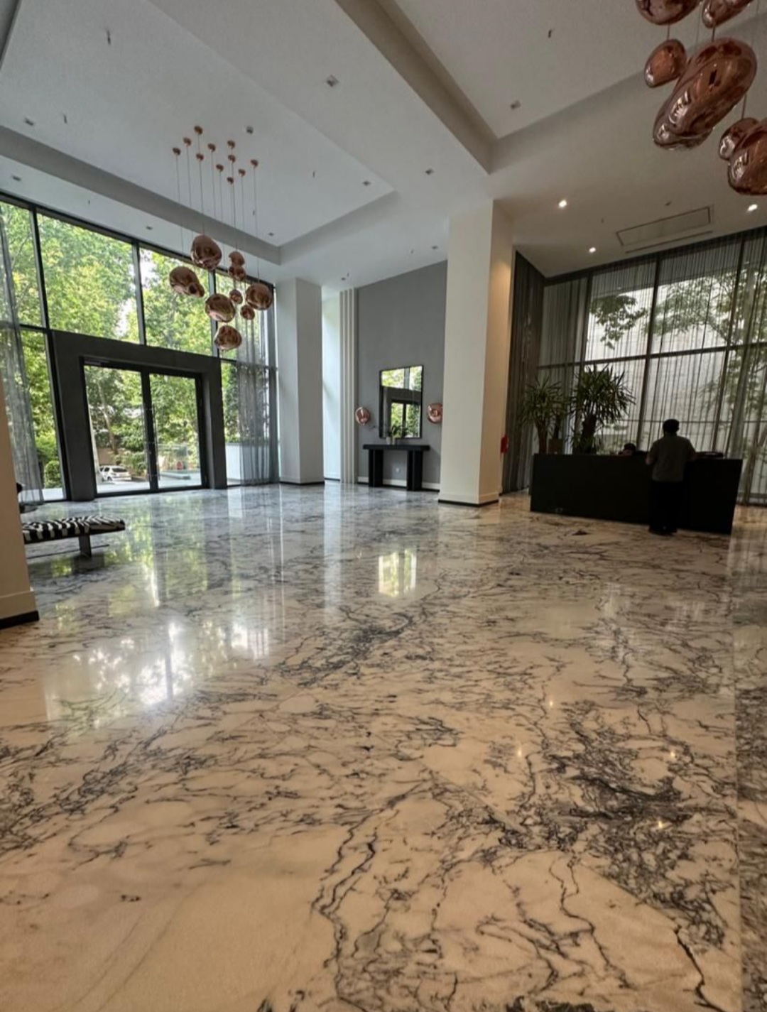 فروش آپارتمان 240 متر کامرانیه ارتفاع سقف 5 متر