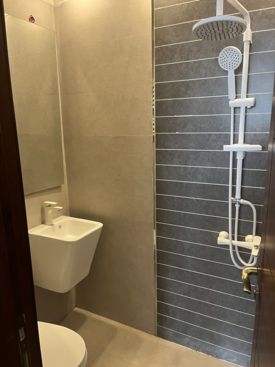 اجاره آپارتمان 160 متر اندرزگو بهترین لوکیشن