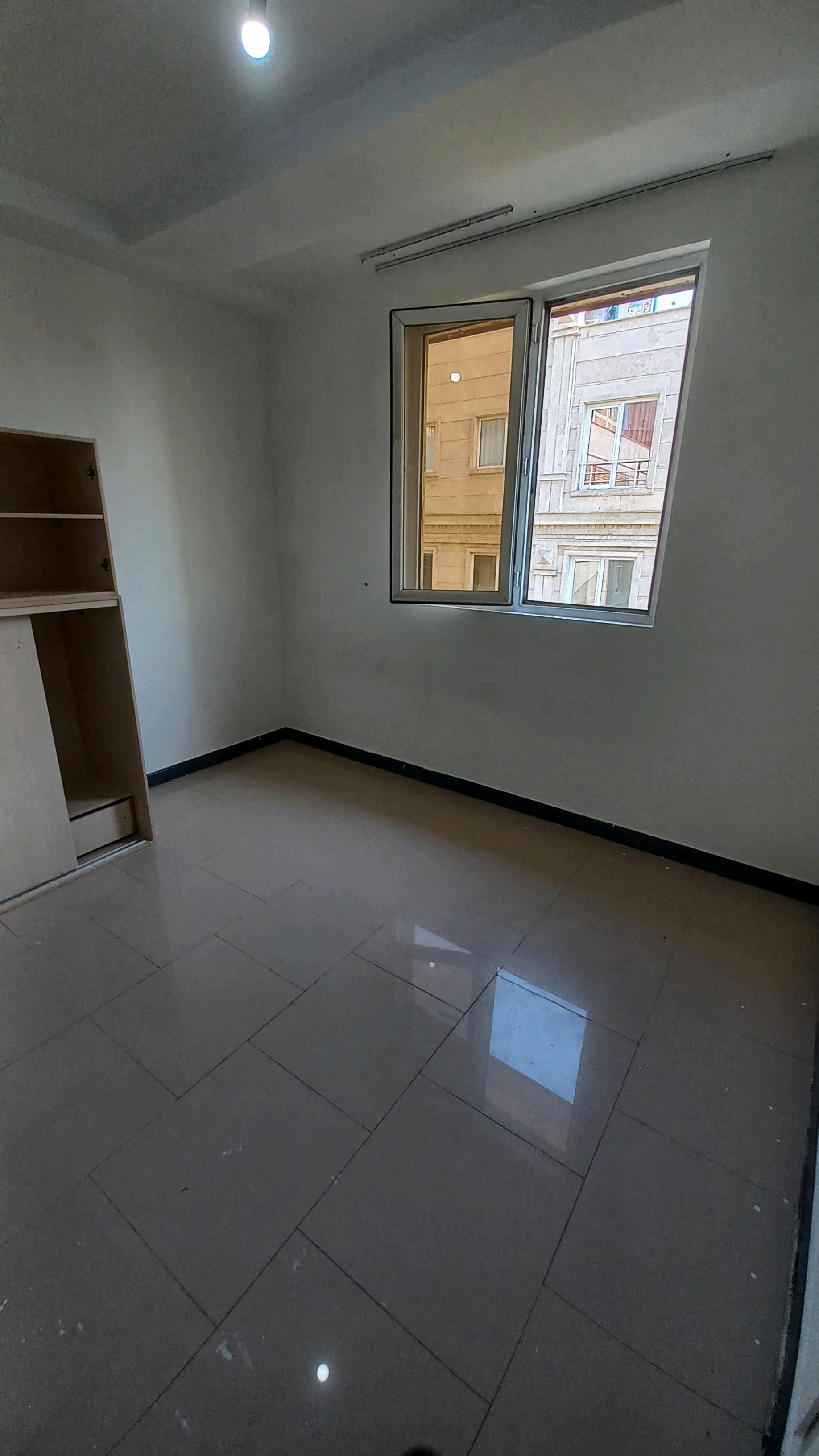 اجاره آپارتمان 80 متر درب دوم تاپ لوکیشن نورگیر