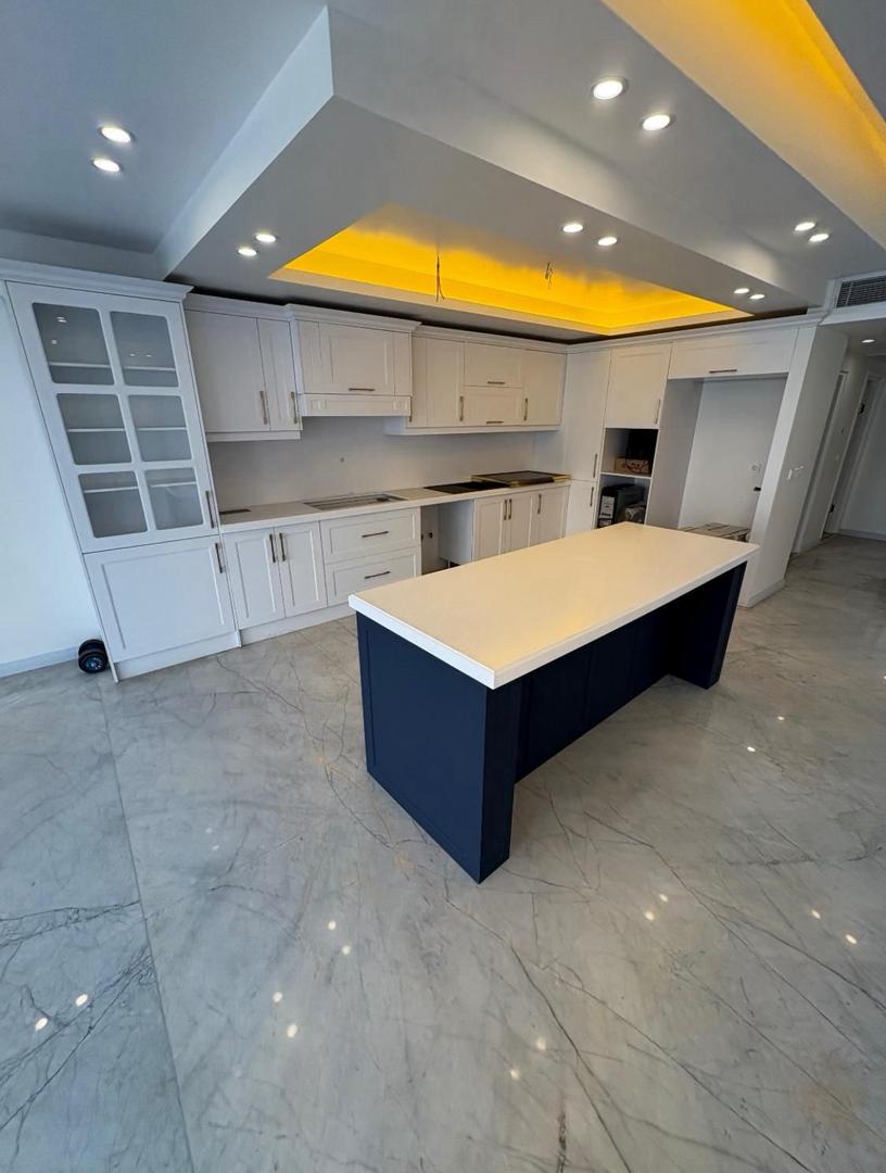 اجاره آپارتمان 200 متر هفت حوض فول  کلید نخورده