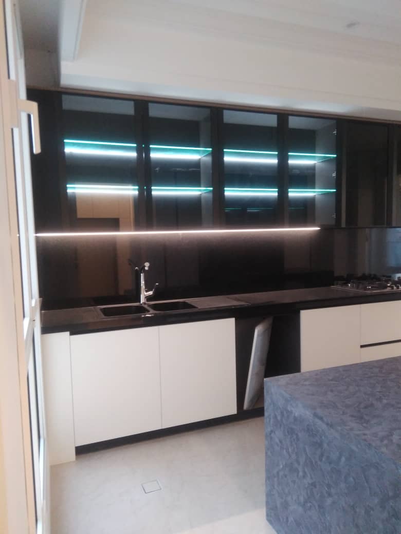 فروش آپارتمان 250 متر نیاوران برج هتلینگ